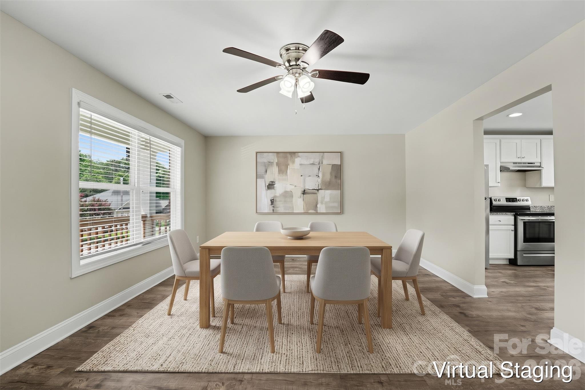1545 Mayfair Drive Property Photo 4