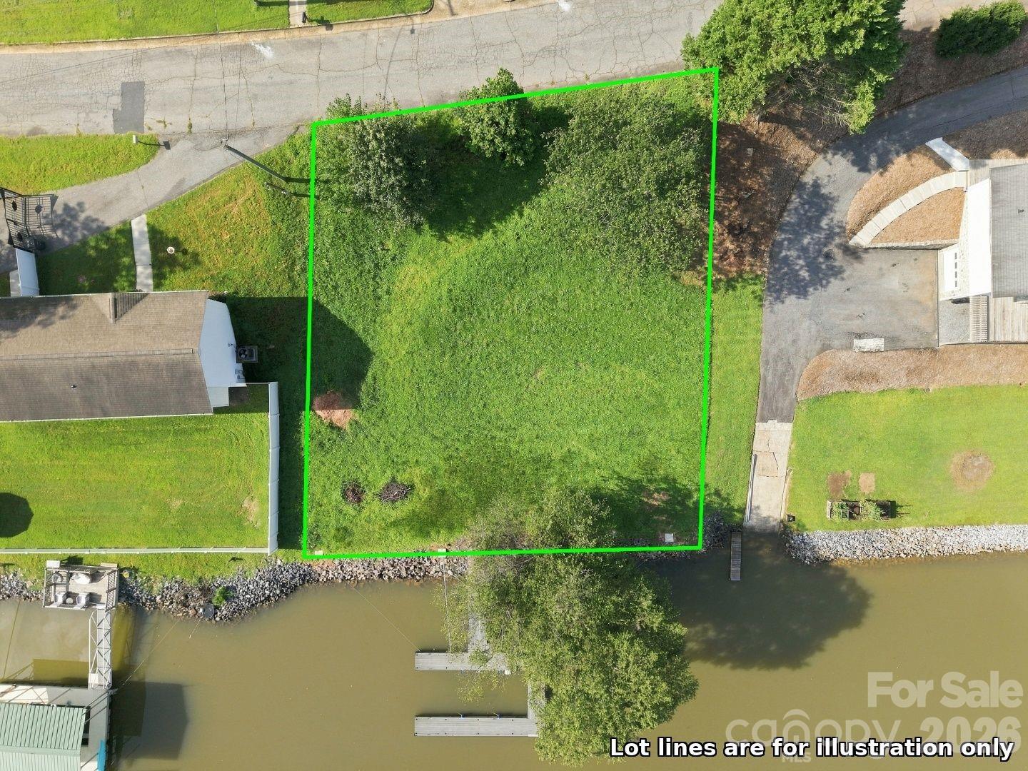 207 Catawba Avenue Property Photo 4
