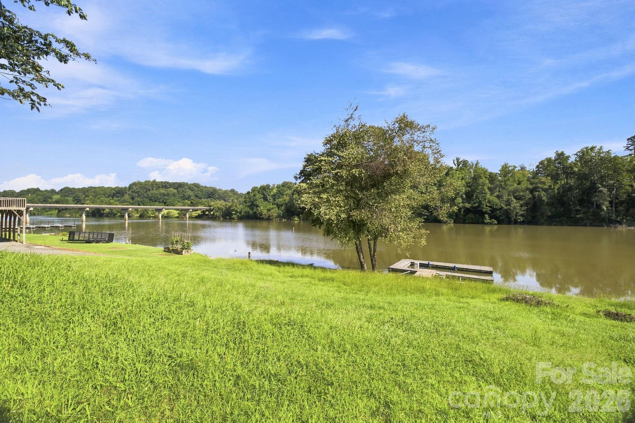 207 Catawba Avenue Property Photo 15