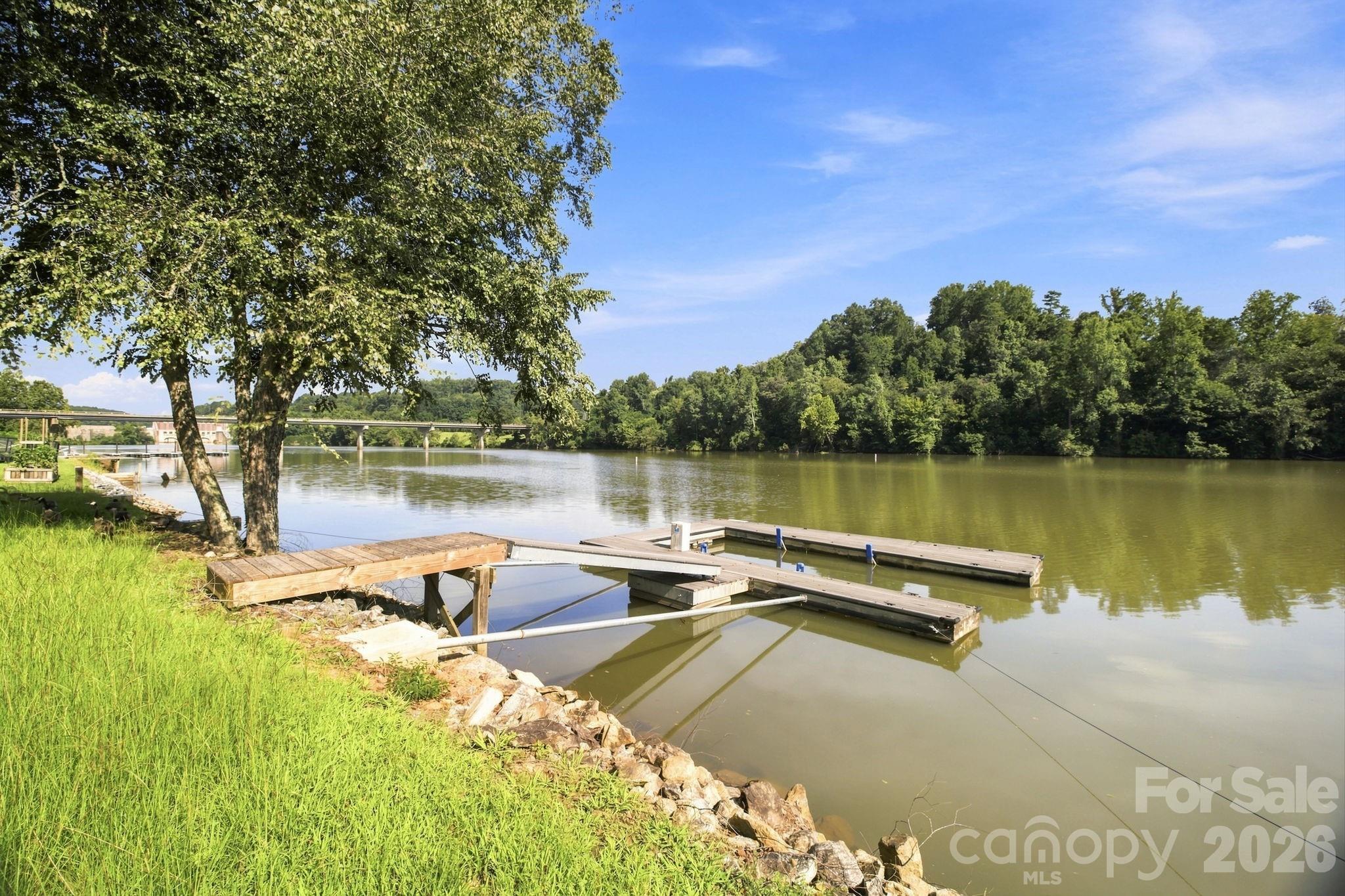 207 Catawba Avenue Property Photo 17