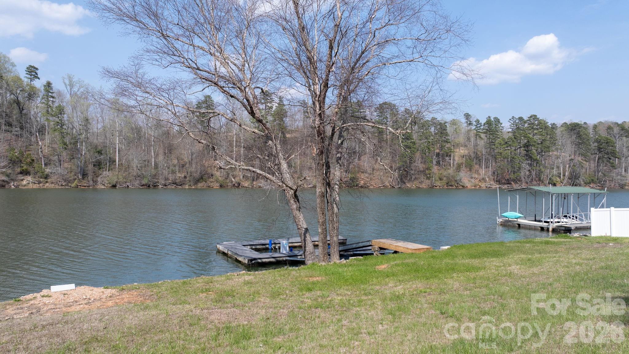 207 Catawba Avenue Property Photo 23