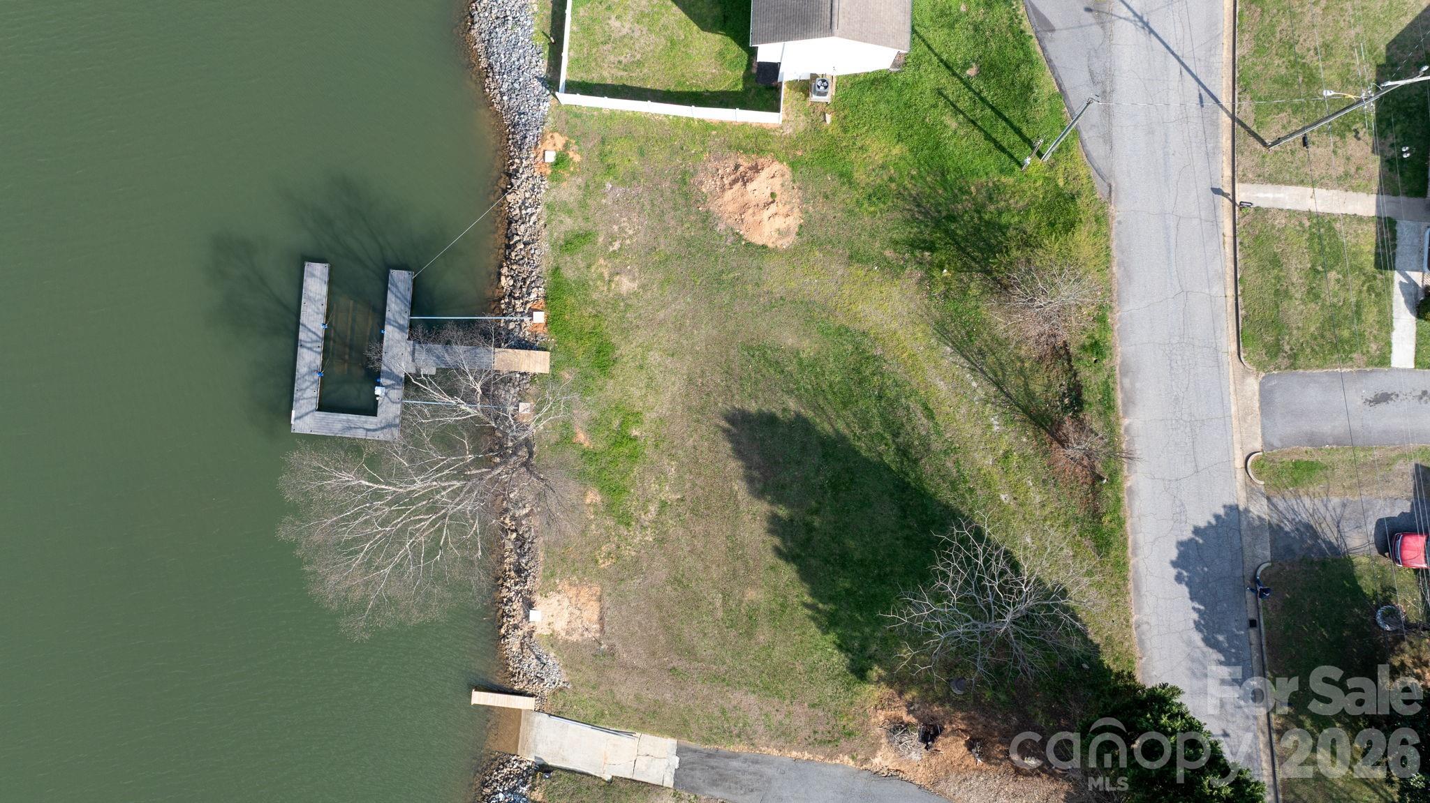 207 Catawba Avenue Property Photo 38