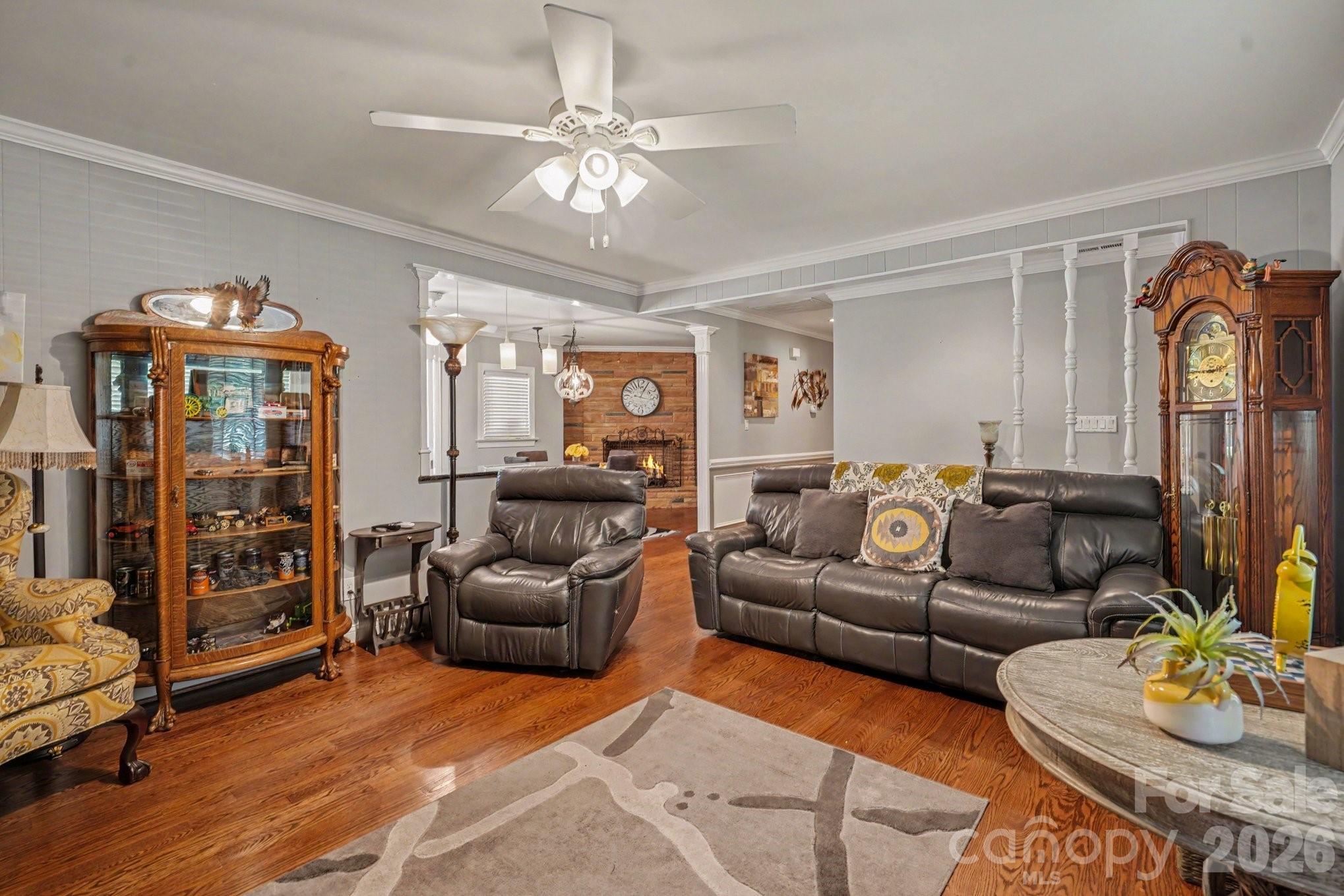103 Dale Avenue Property Photo 3