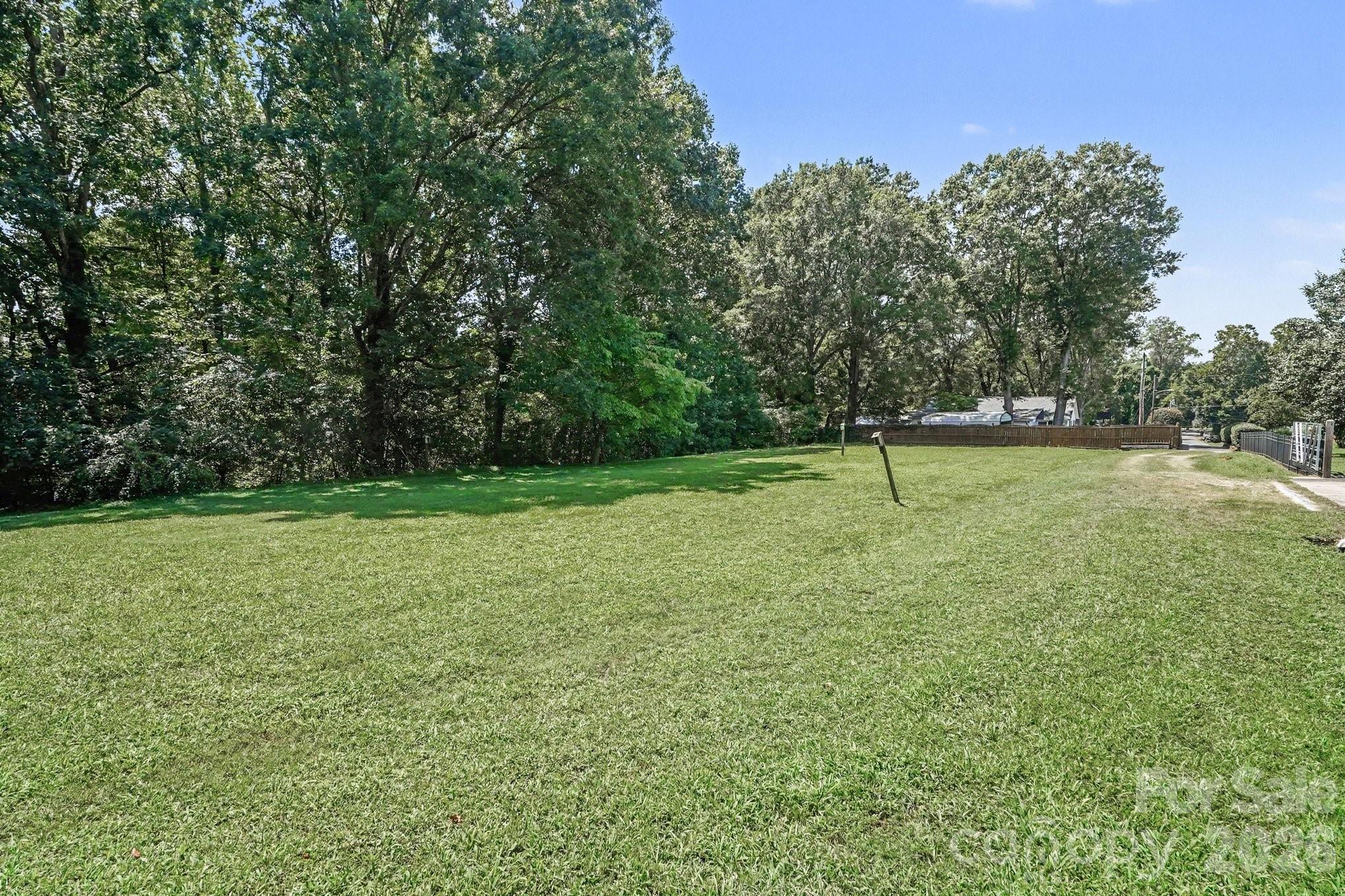 103 Dale Avenue Property Photo 31