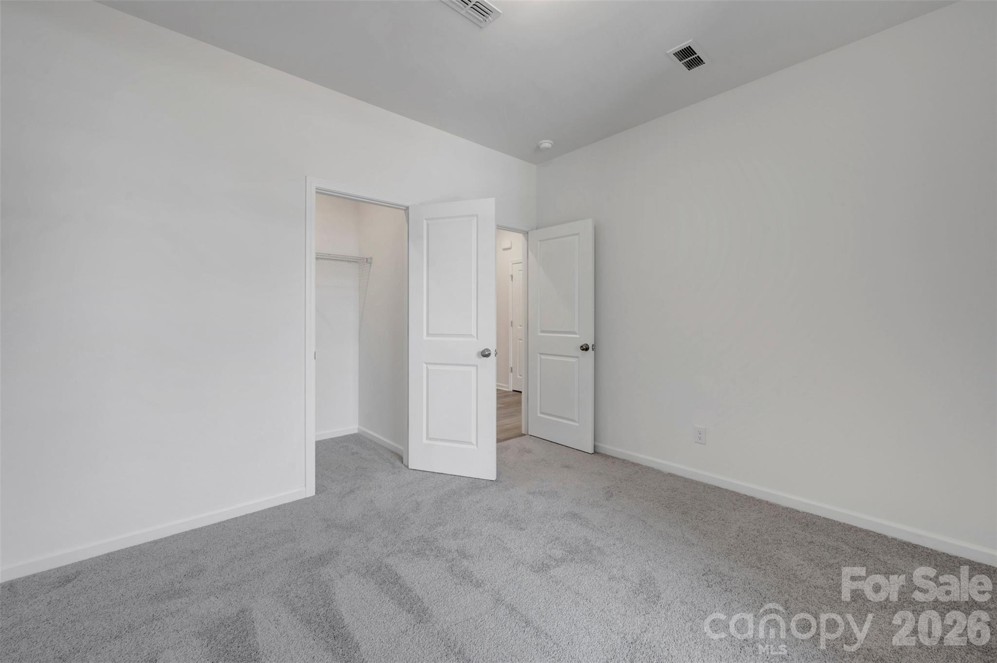 245 Amber Glen Drive Property Photo 8