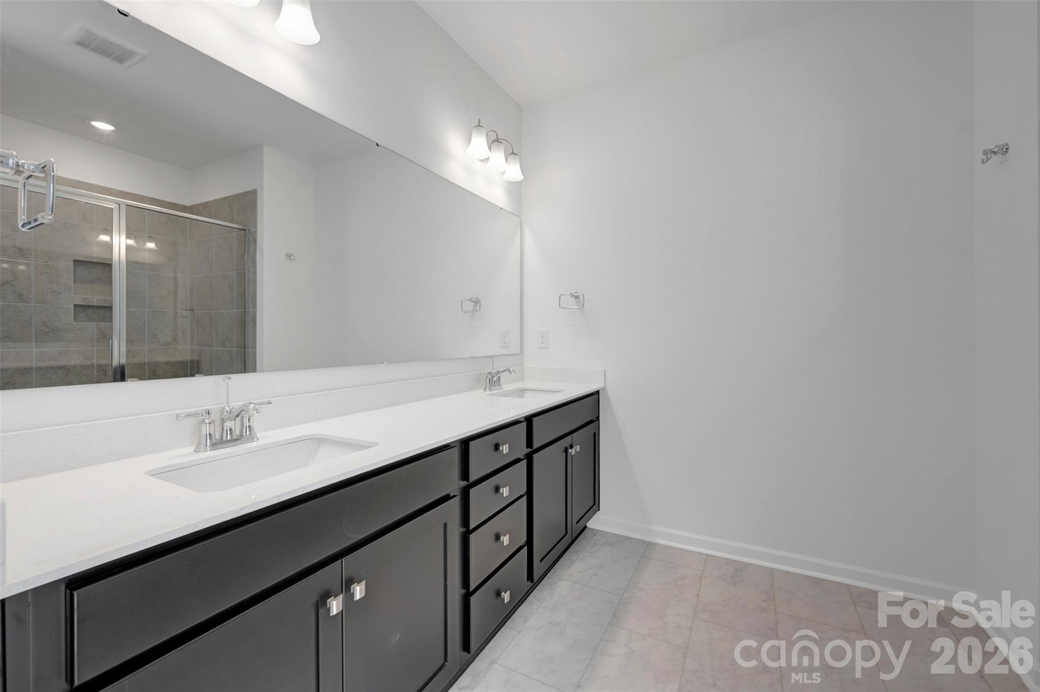 245 Amber Glen Drive Property Photo 22