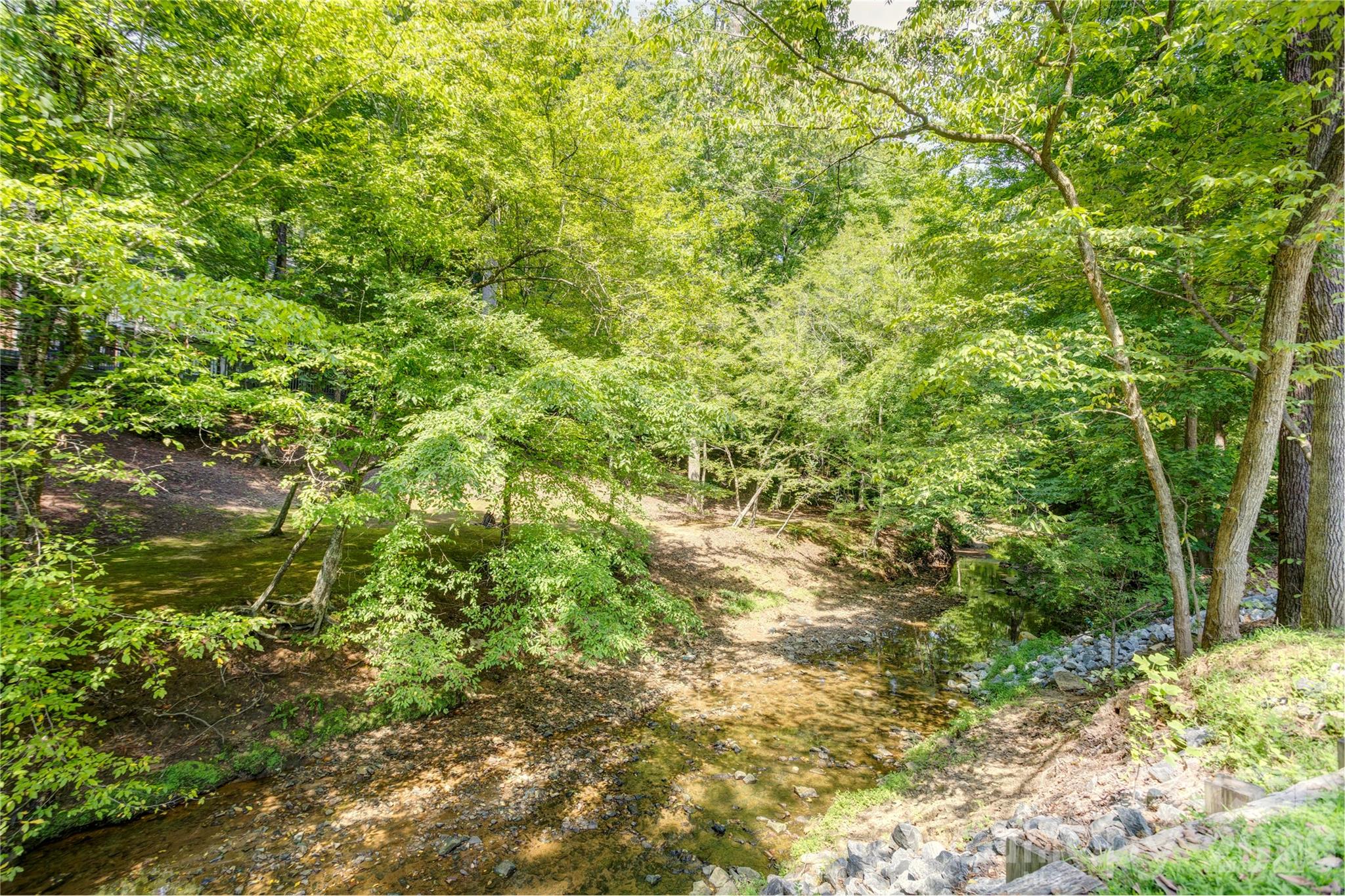 129 Overbrook Drive Property Photo 3
