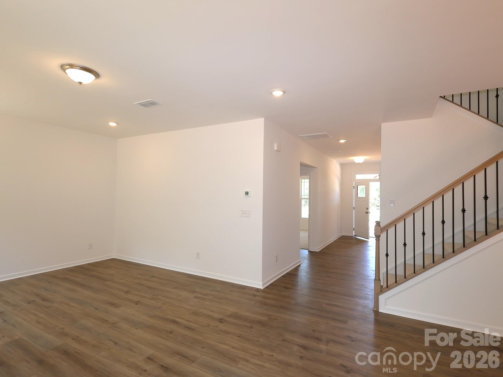 249 Amber Glen Drive Property Photo 5