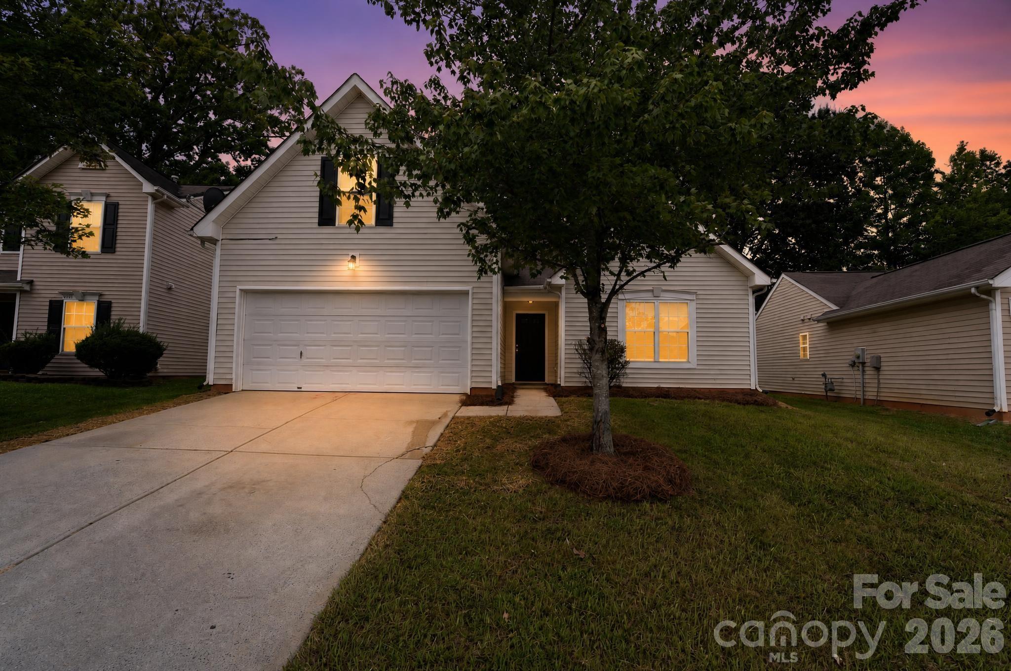 6923 Sunman Road Property Photo
