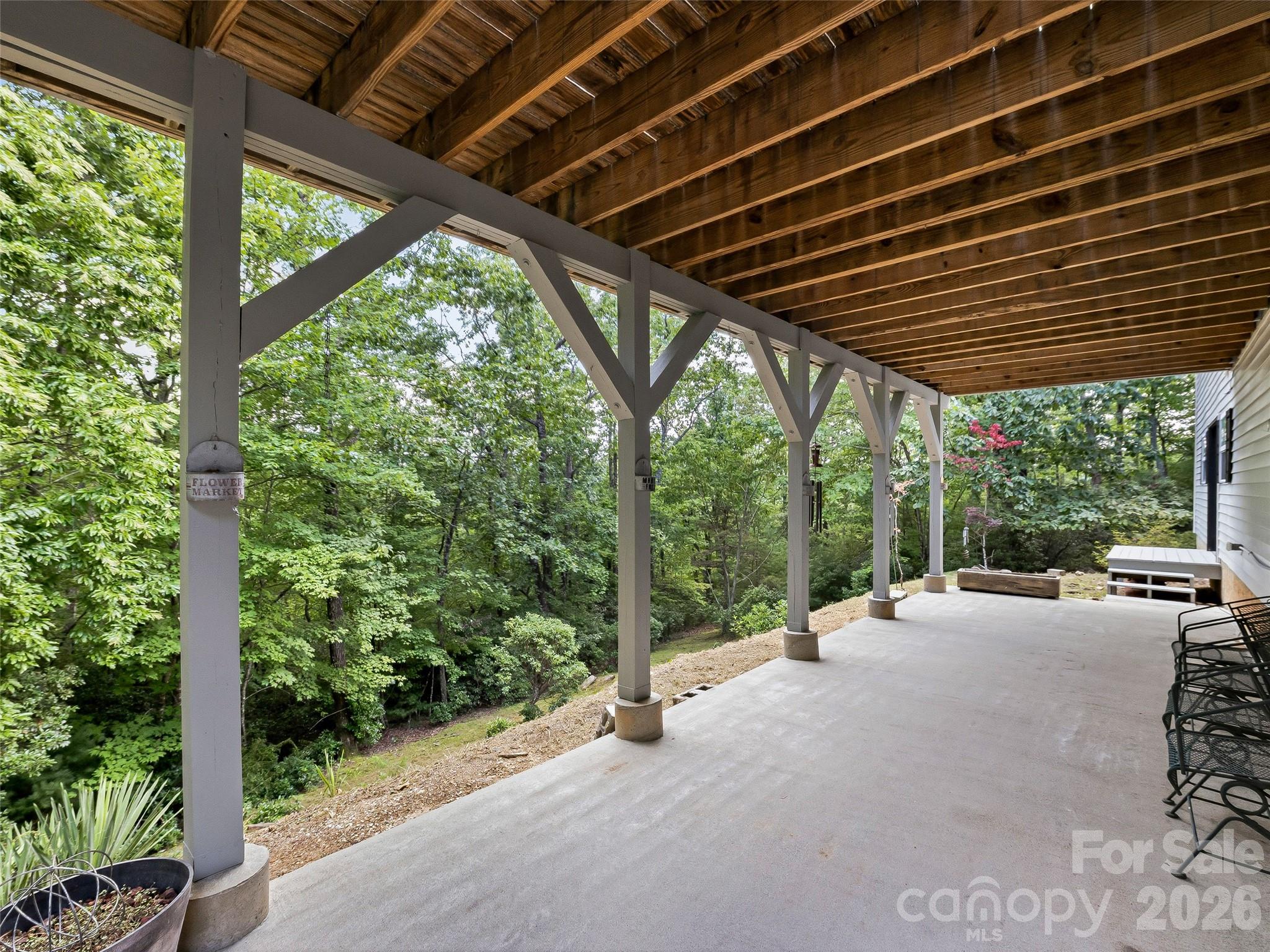 524 Lookout Drive Property Photo 28