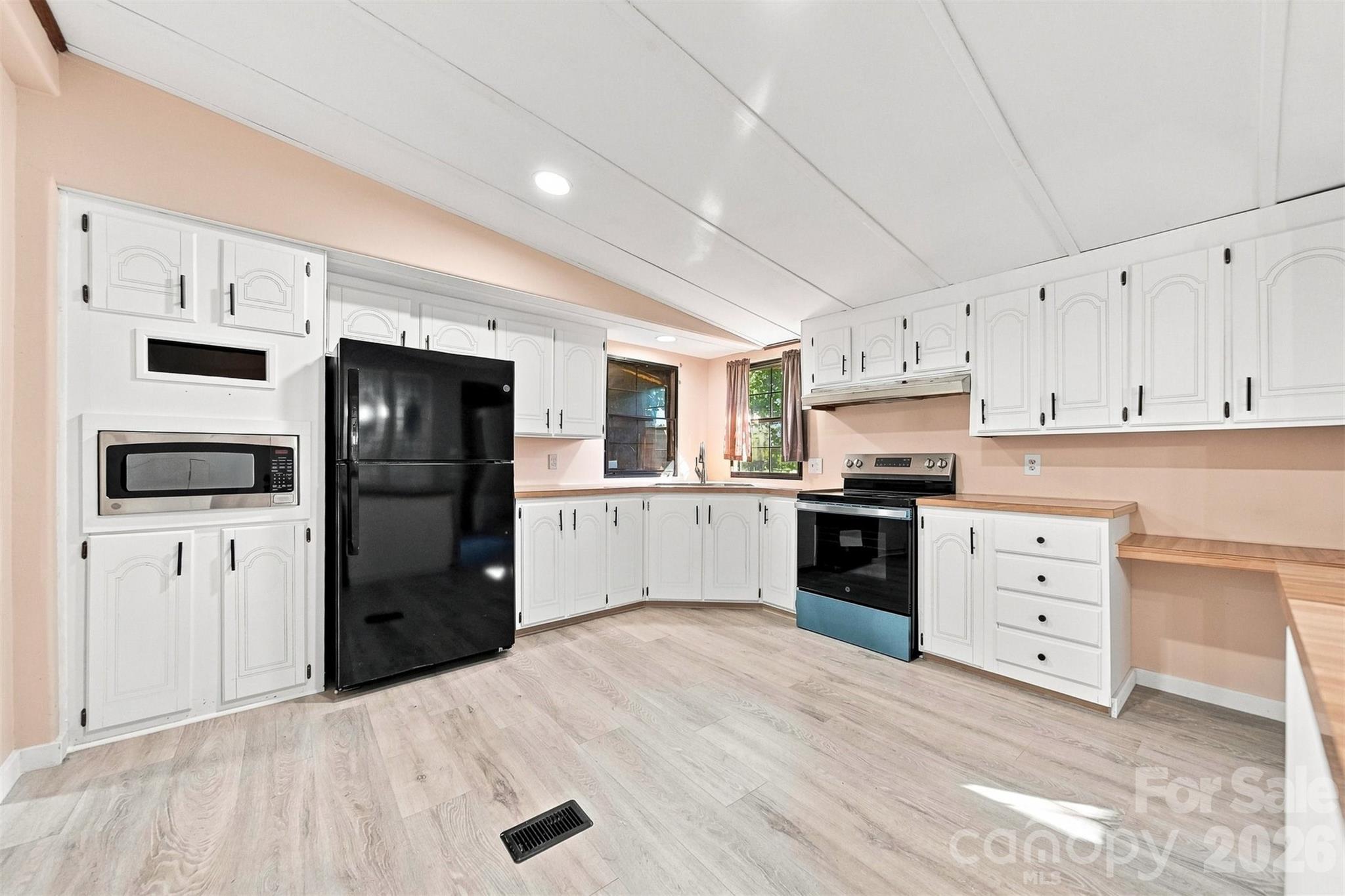 2947 S Nc 16 Highway Property Photo 15