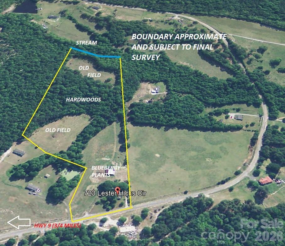 723 Lester Hicks Circle Property Photo 3