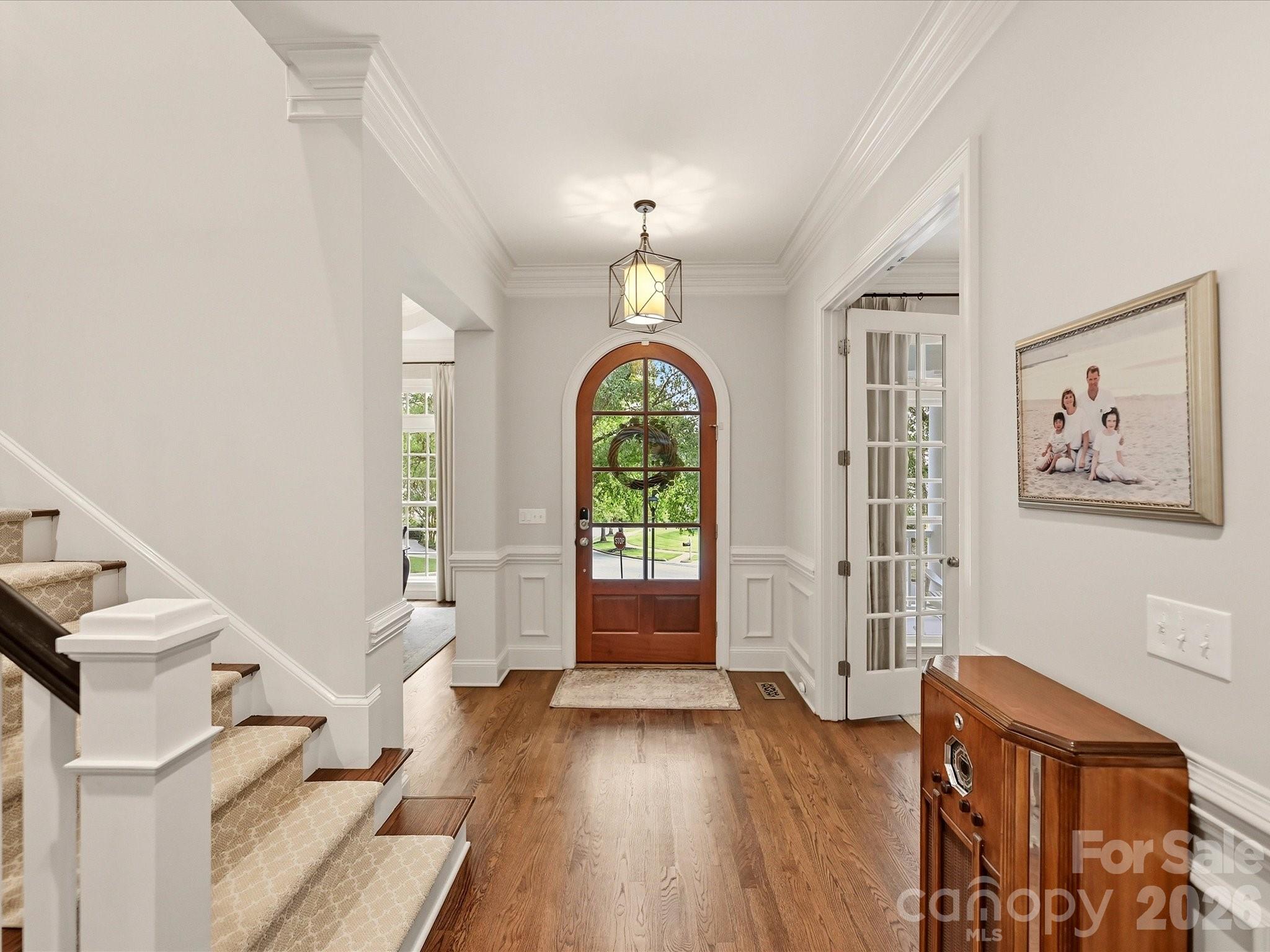 8902 Summer Club Road Property Photo 5