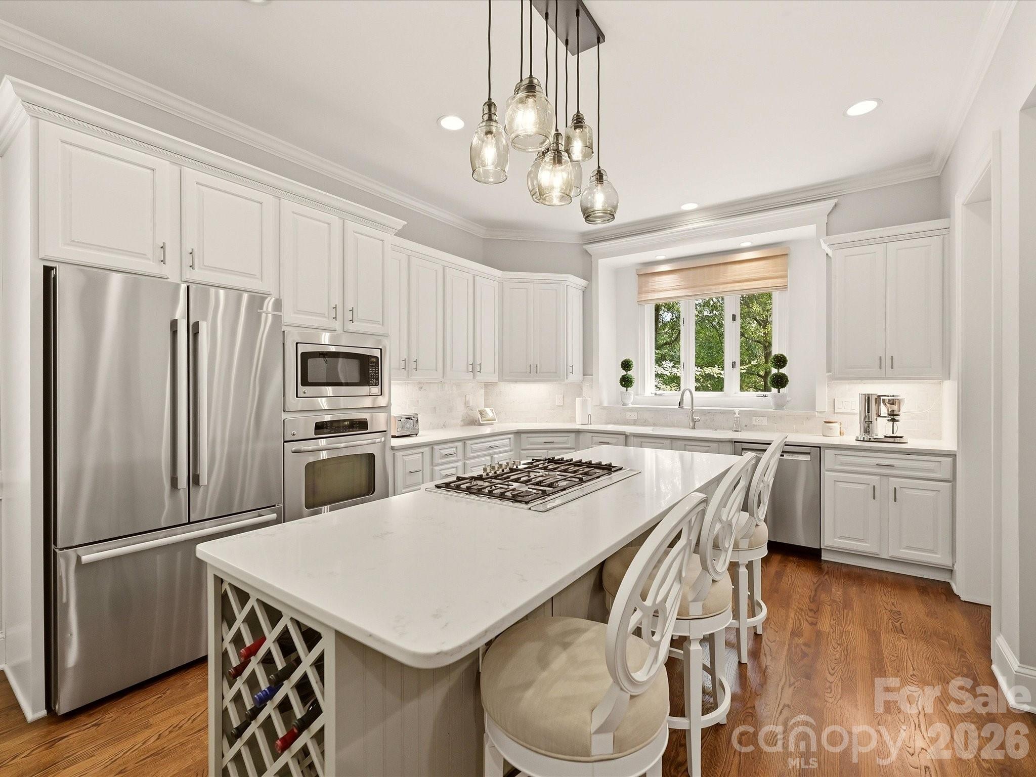 8902 Summer Club Road Property Photo 15