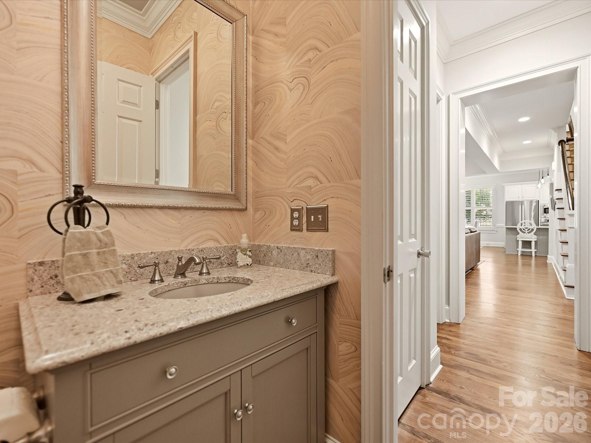 8902 Summer Club Road Property Photo 24