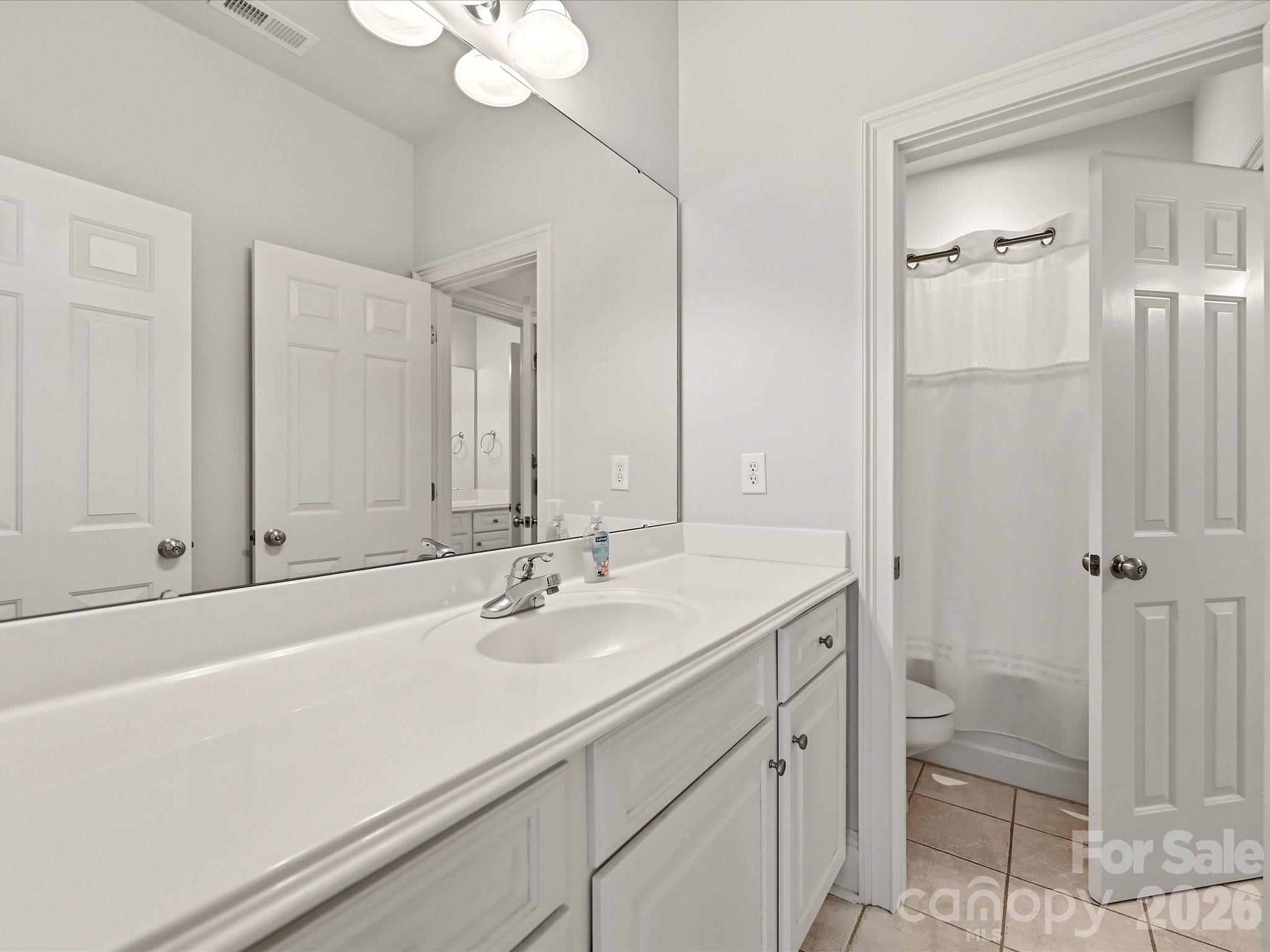 8902 Summer Club Road Property Photo 32