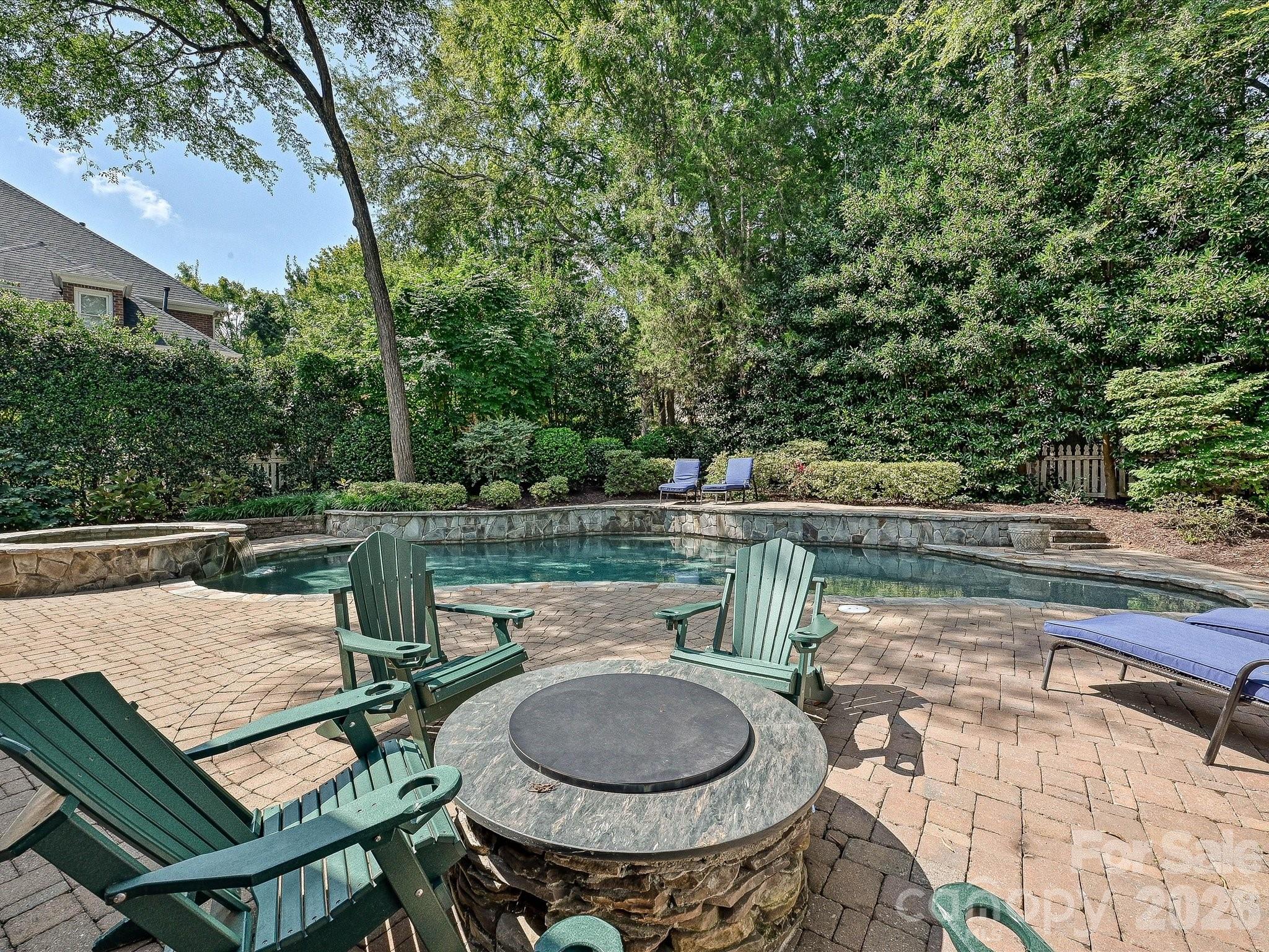 8902 Summer Club Road Property Photo 40