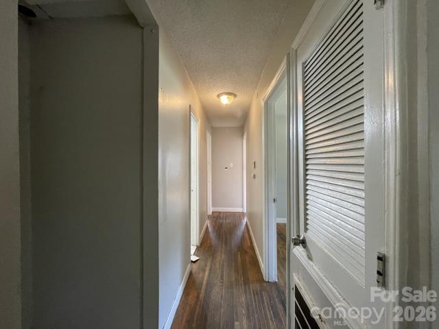 909 Carrington Drive Property Photo 8