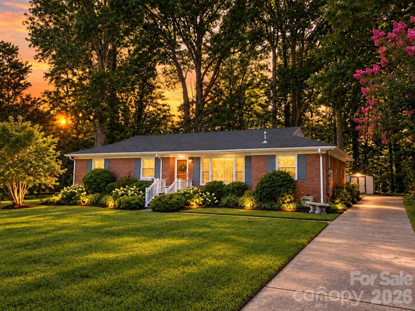 6124 Donna Drive
