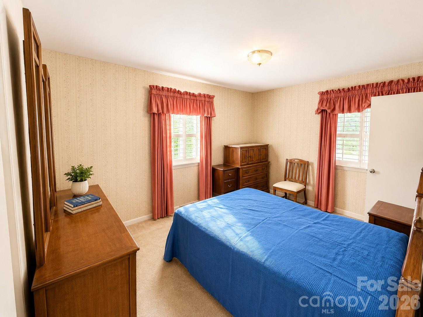 6124 Donna Drive Property Photo 14