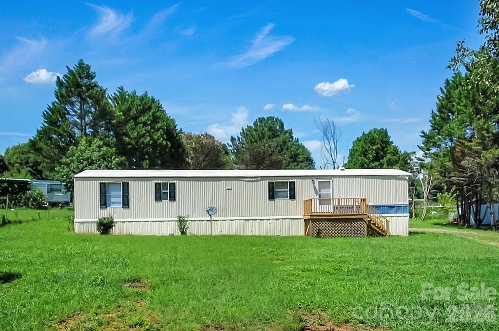 6584 Deerwood Trail Property Photo 3