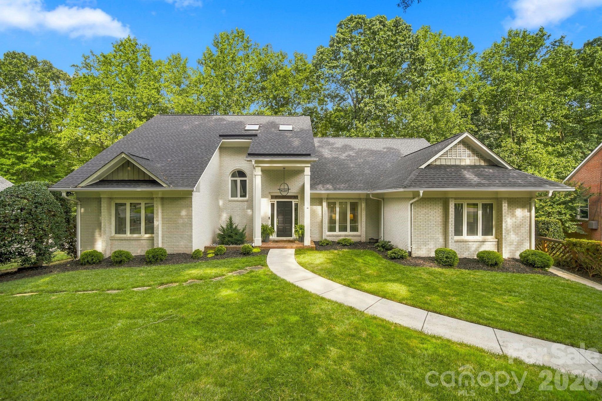 6643 Colston Court Property Photo 1