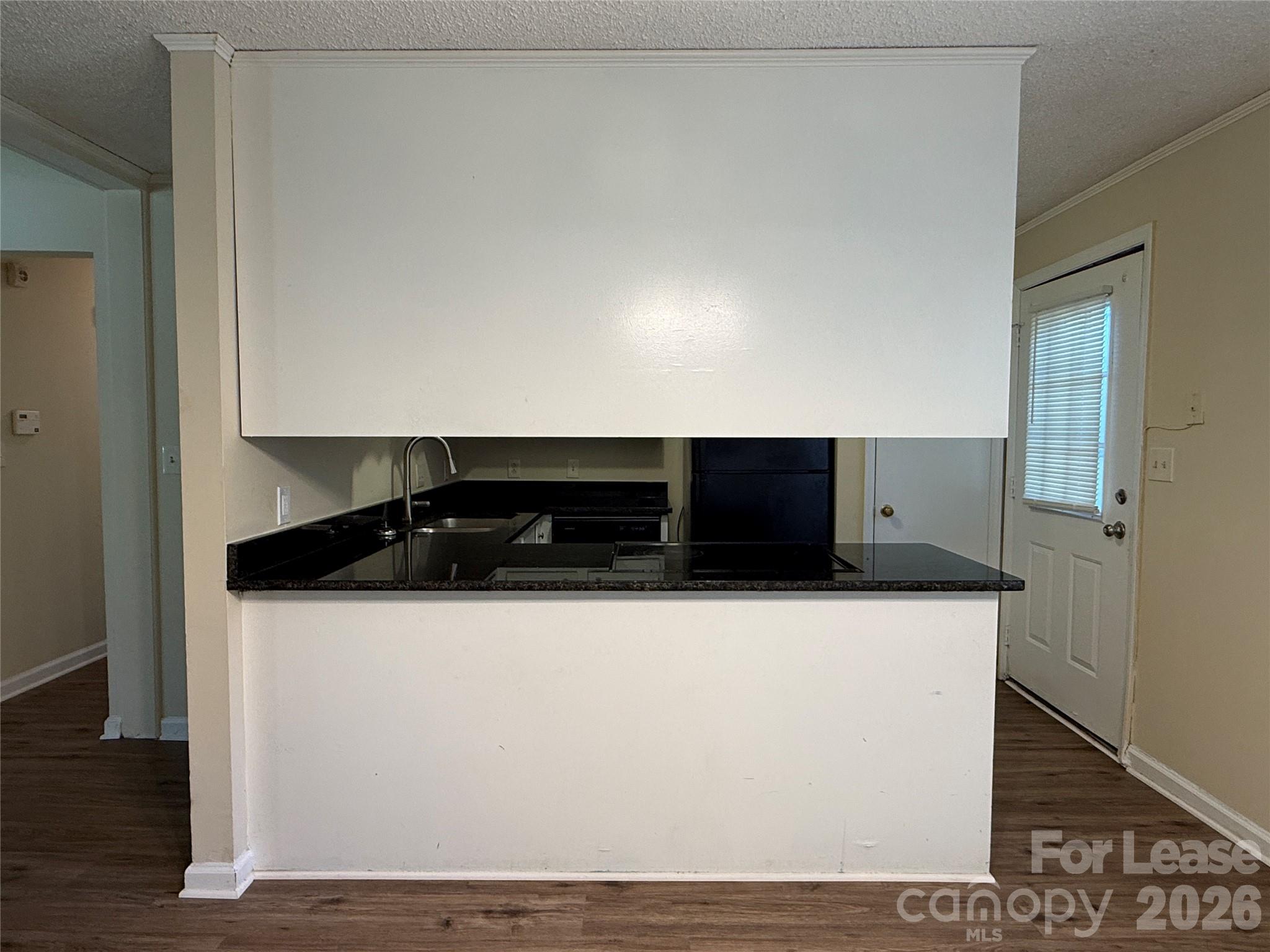 2220 Laburnum Avenue Property Photo 4