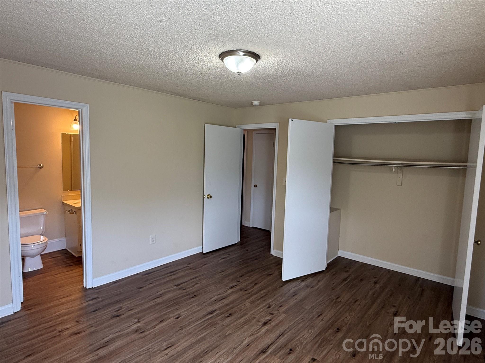 2220 Laburnum Avenue Property Photo 13