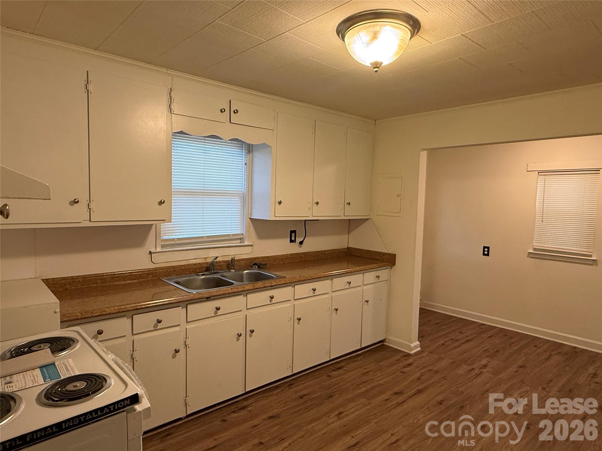 6009 Monteith Drive Property Photo 9