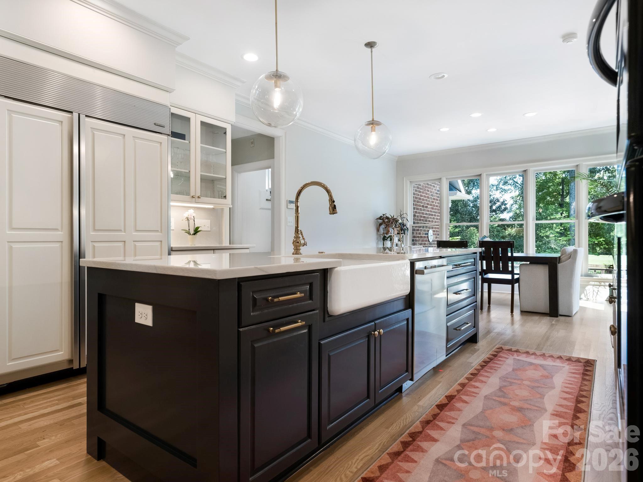 5216 Sunningdale Drive Property Photo 11