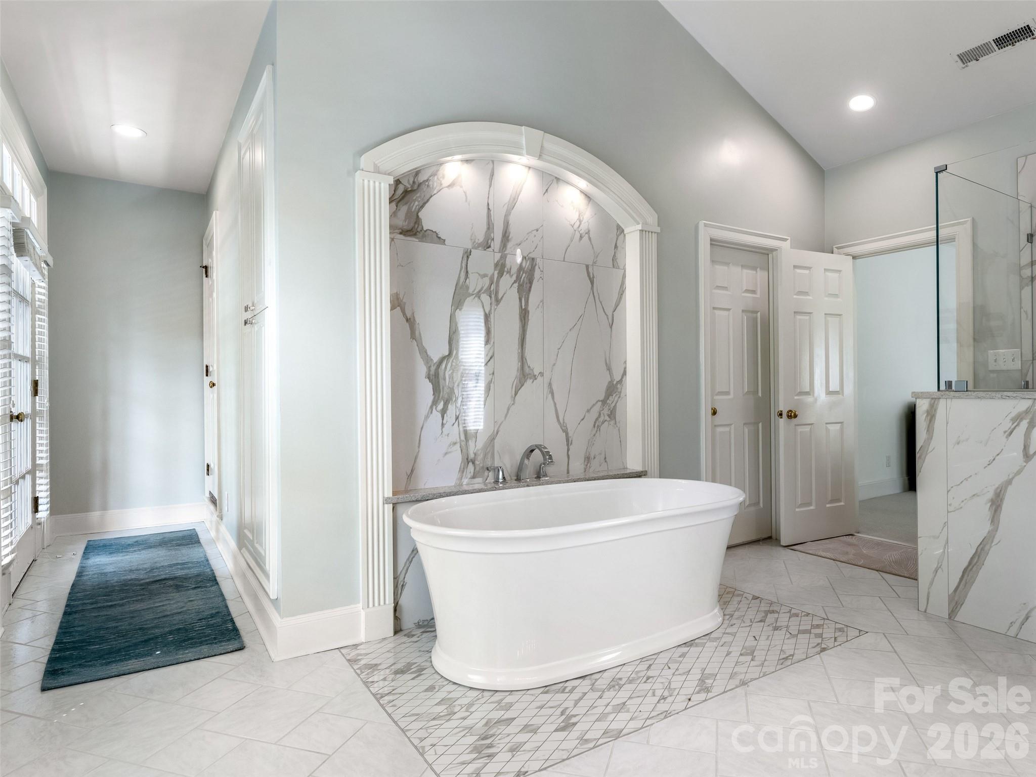 5216 Sunningdale Drive Property Photo 26