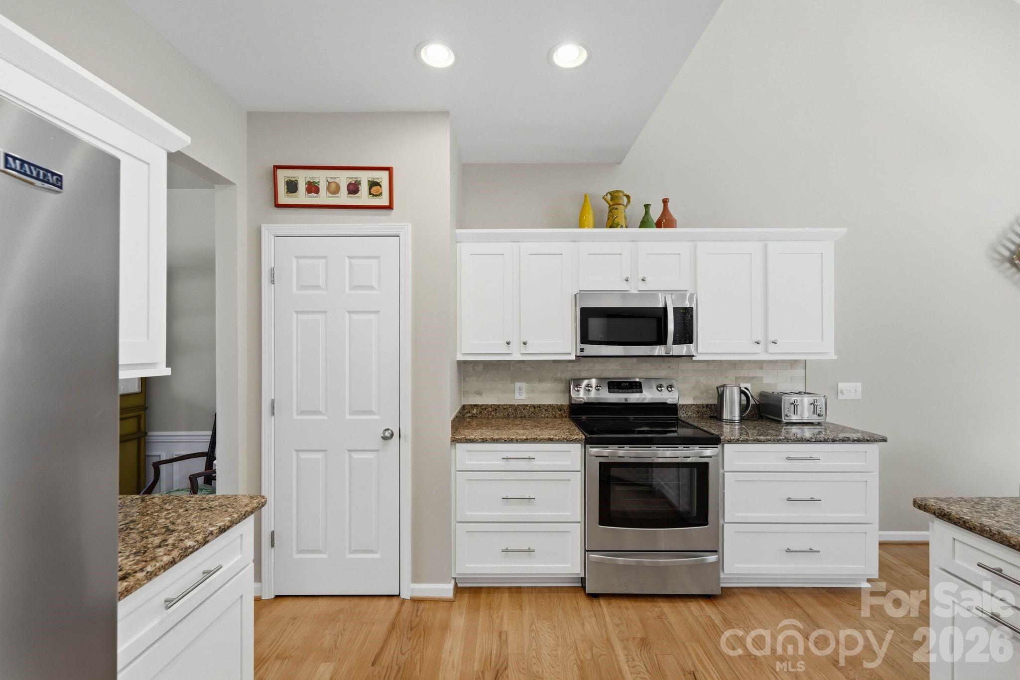 12102 Humboldt Drive Property Photo 12
