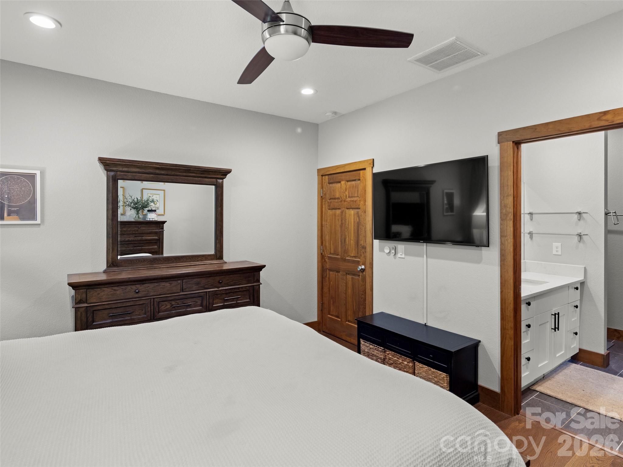 60 River Walk Drive Property Photo 19