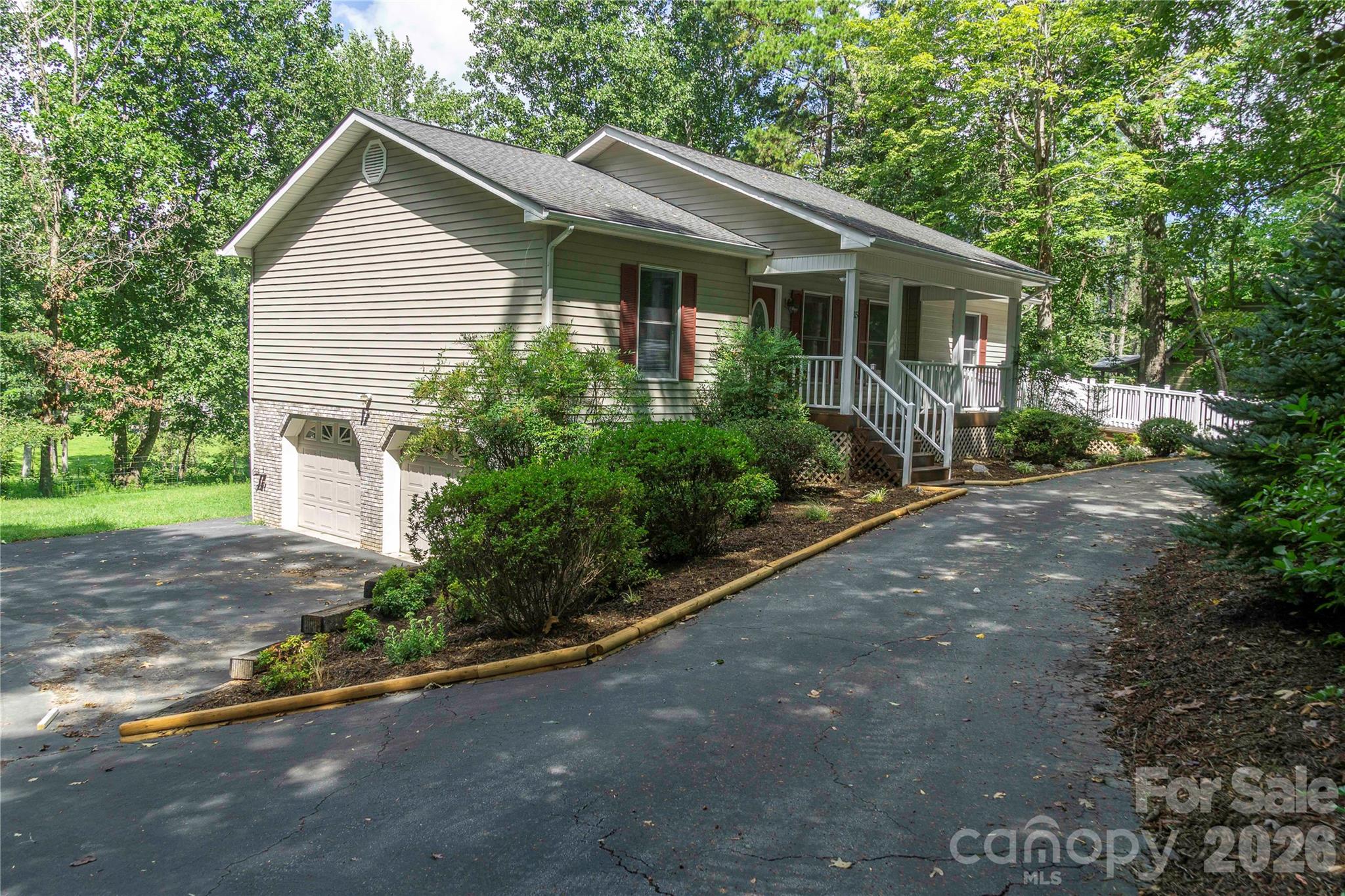 15 Pete Luther Road Property Photo 1