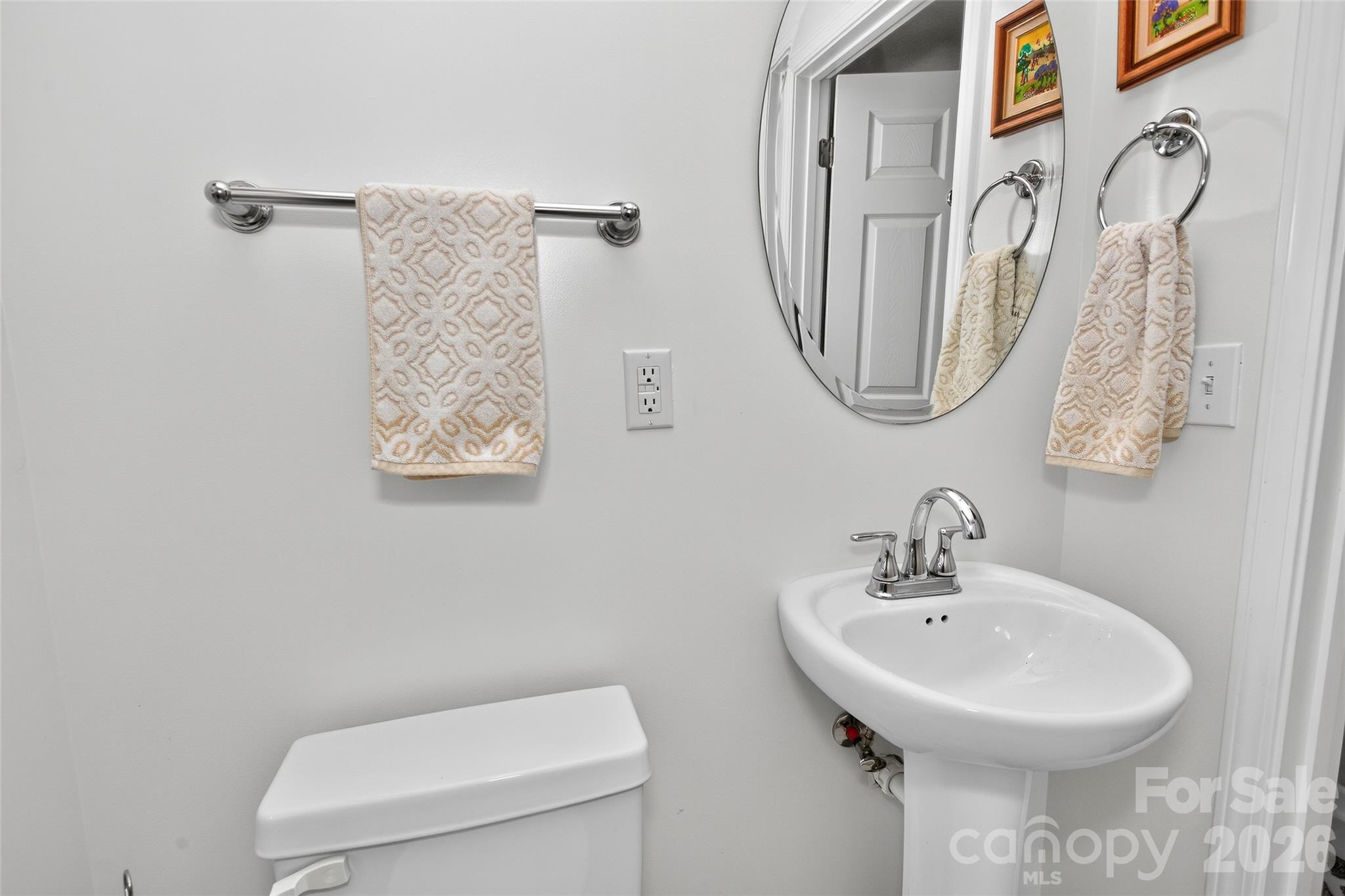 14 Rotunda Circle Property Photo 18