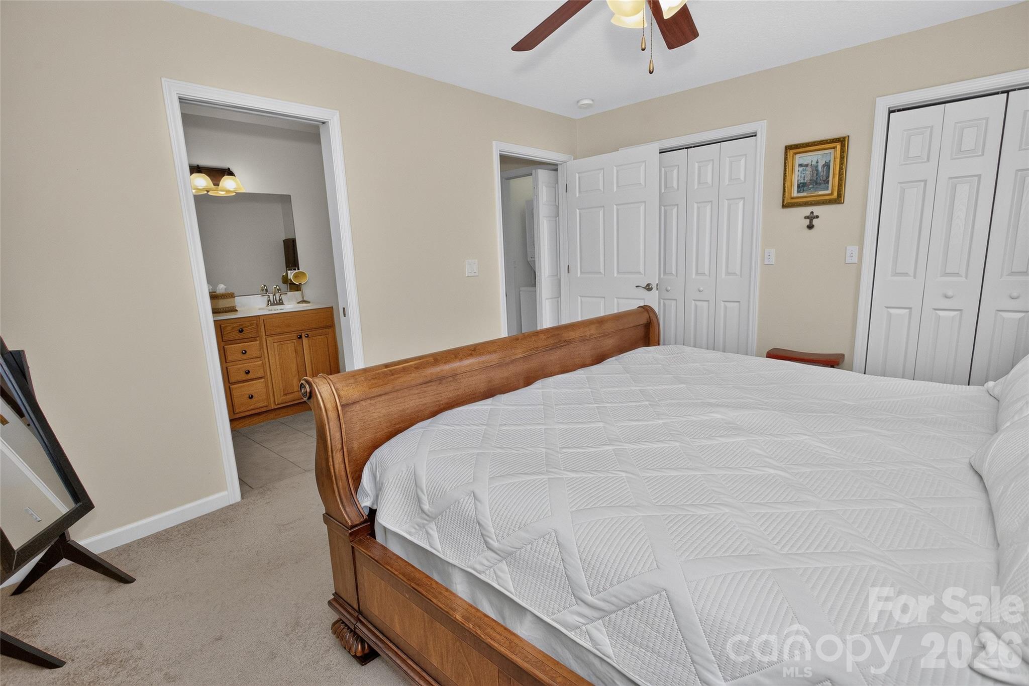 14 Rotunda Circle Property Photo 25