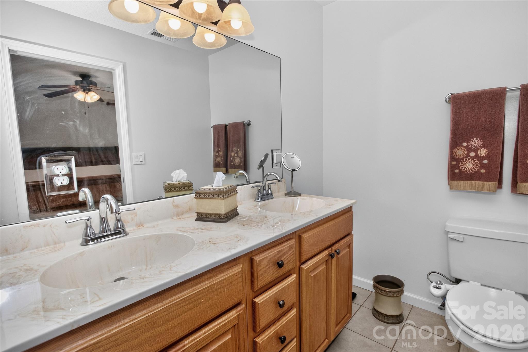 14 Rotunda Circle Property Photo 27