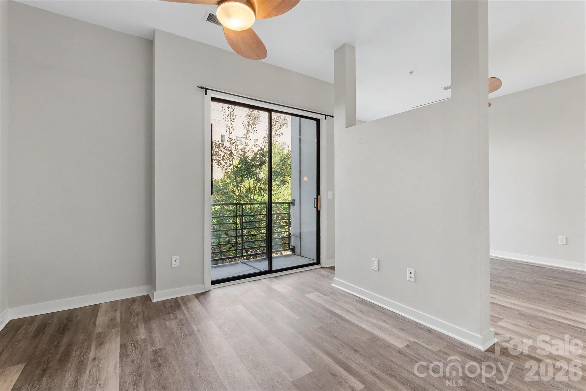 525 E 6th Street 201 Property Photo 17