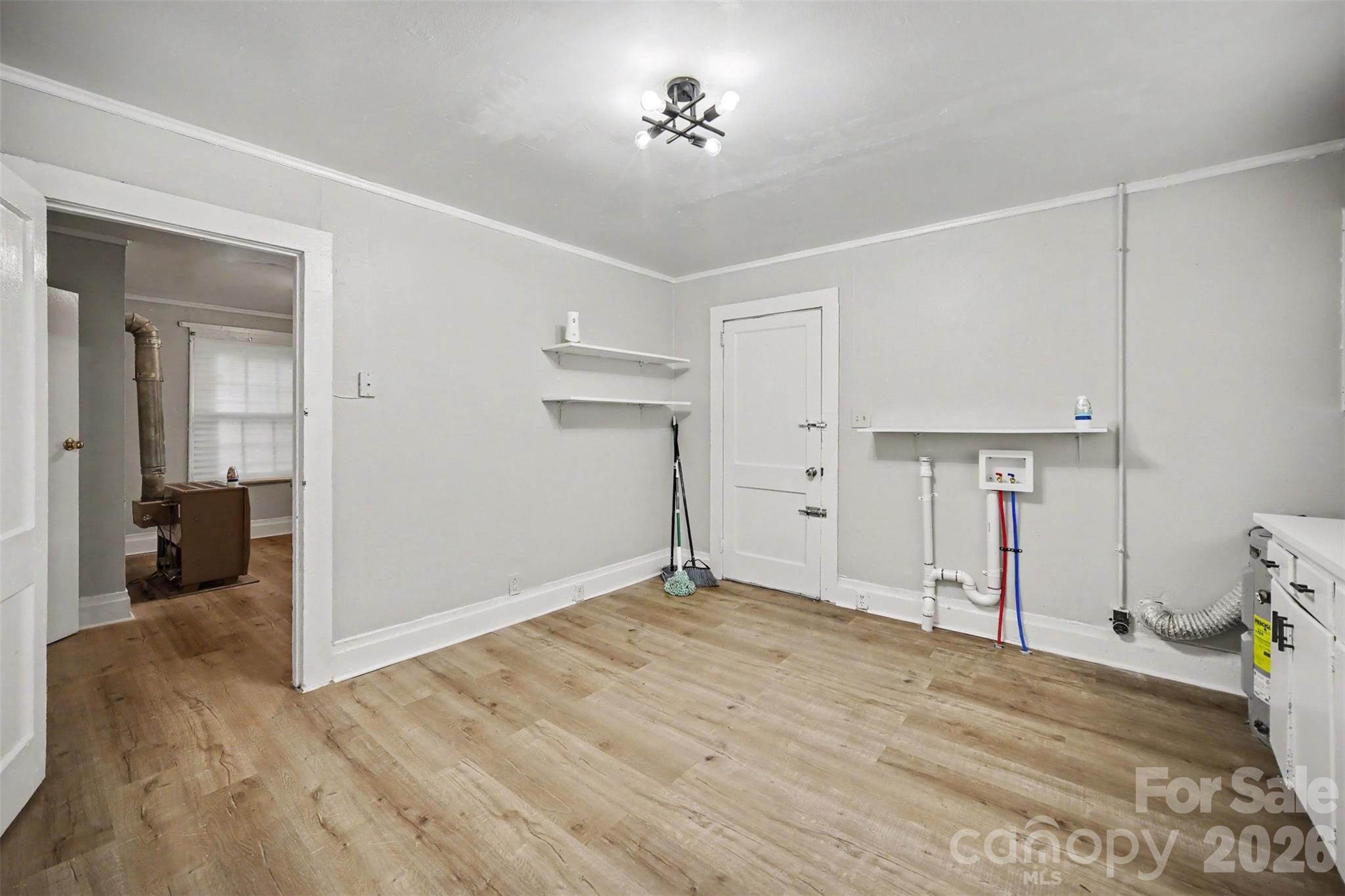 1909 Marshall Avenue Property Photo 17