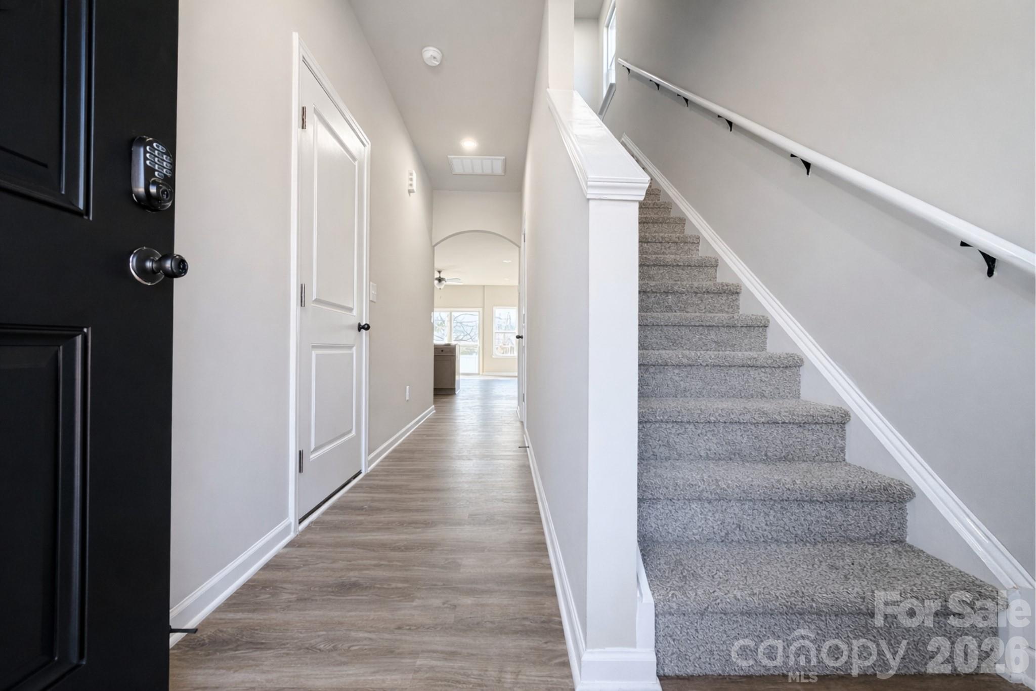 5913 Wallace Avenue Property Photo 10