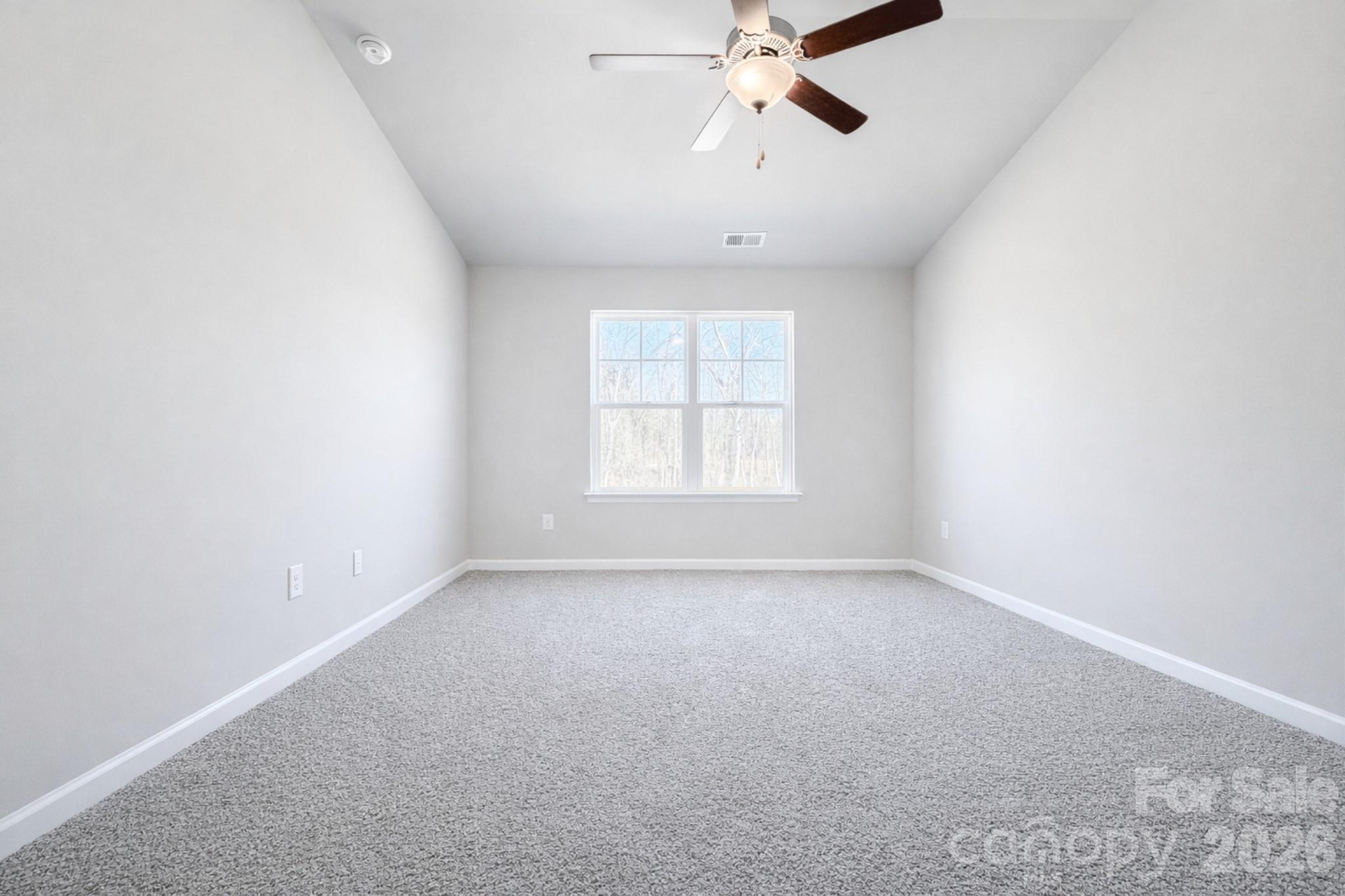 5913 Wallace Avenue Property Photo 13