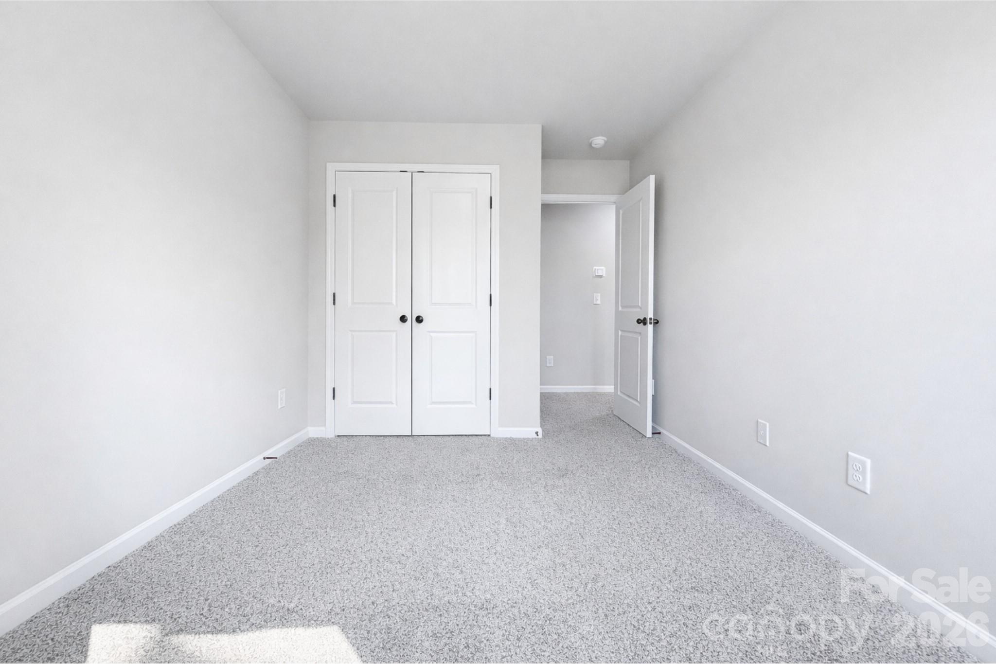 5913 Wallace Avenue Property Photo 19