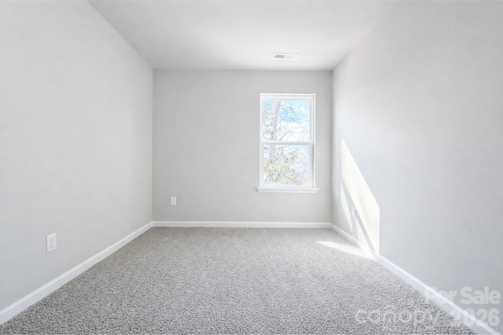 5913 Wallace Avenue Property Photo 24