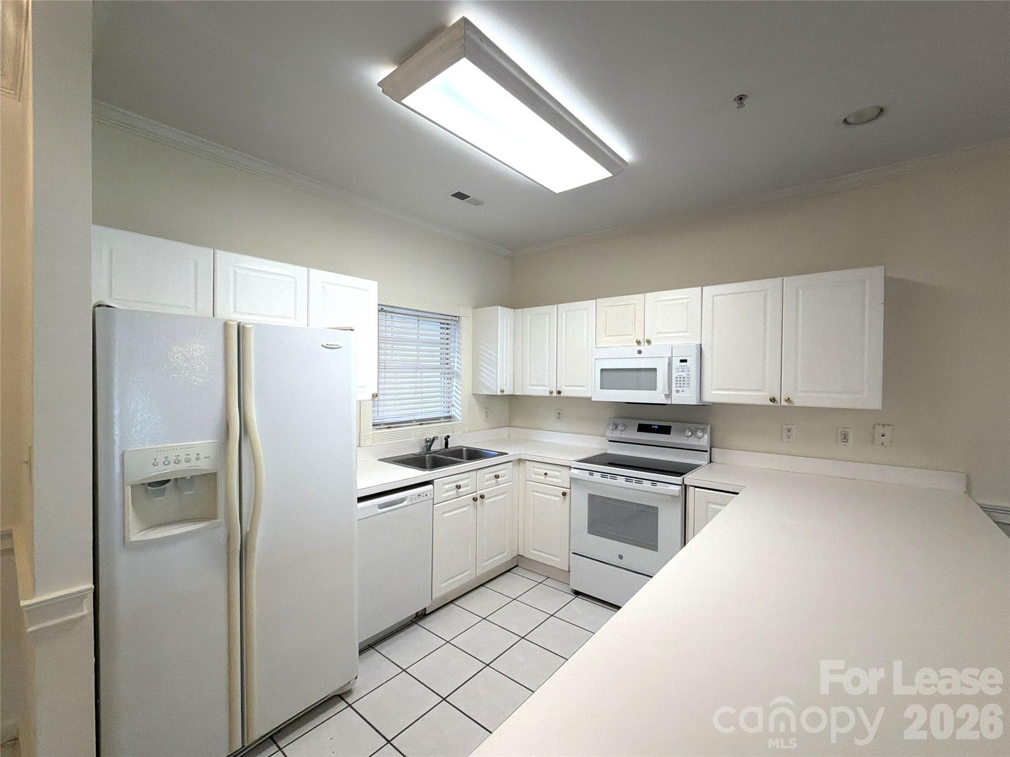 9113 Meadow Vista Road Property Photo 3