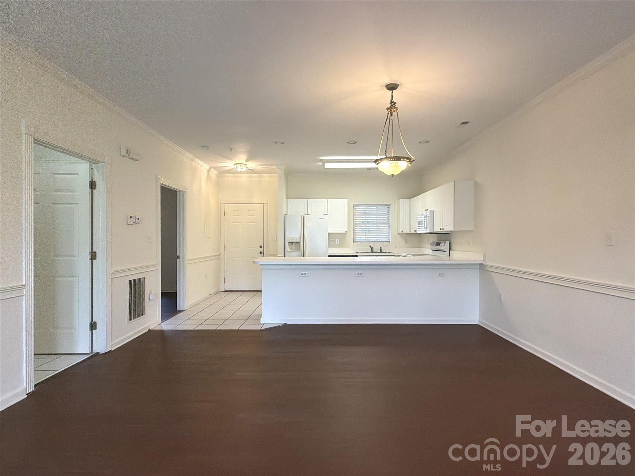 9113 Meadow Vista Road Property Photo 5