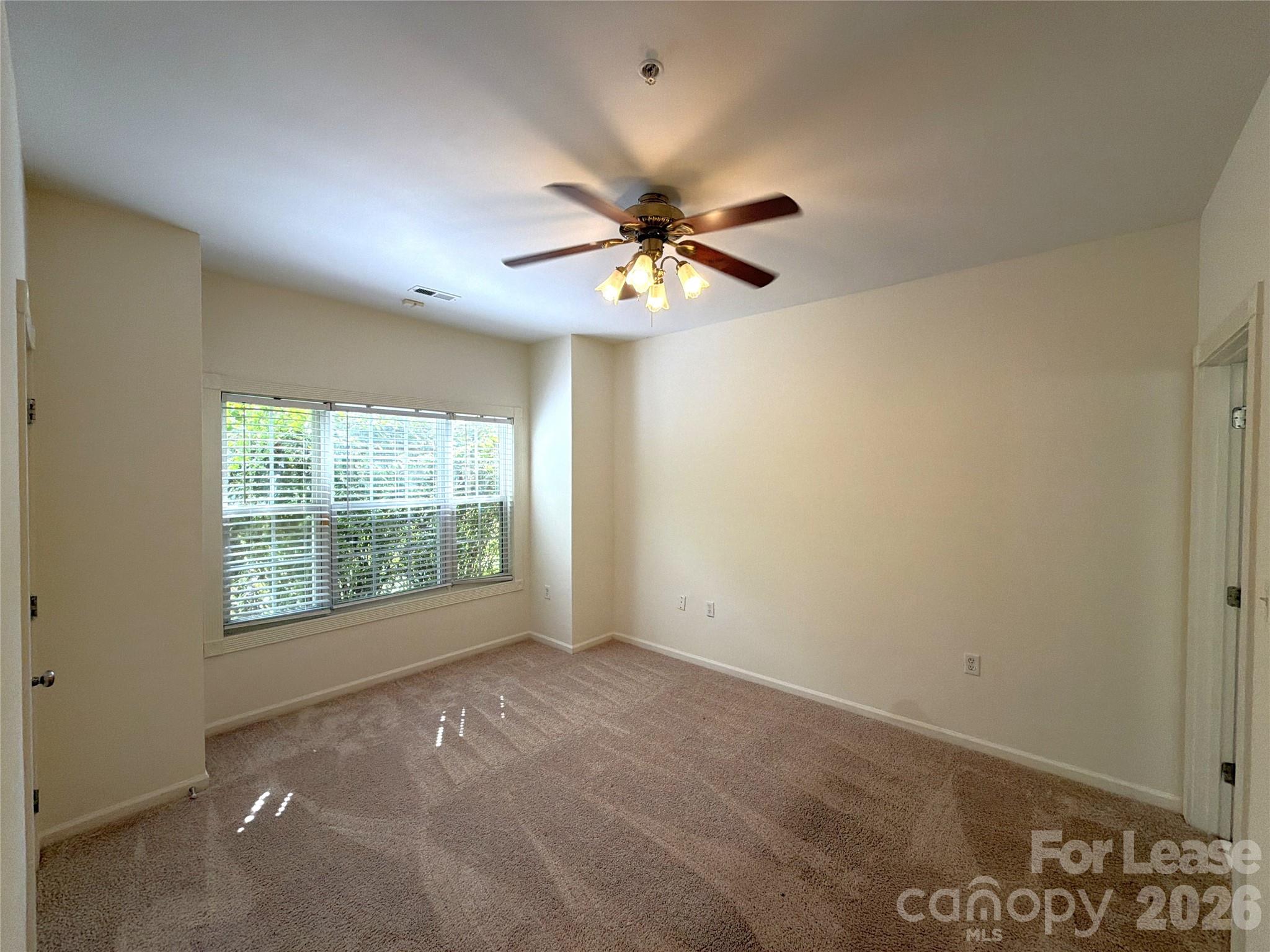 9113 Meadow Vista Road Property Photo 8