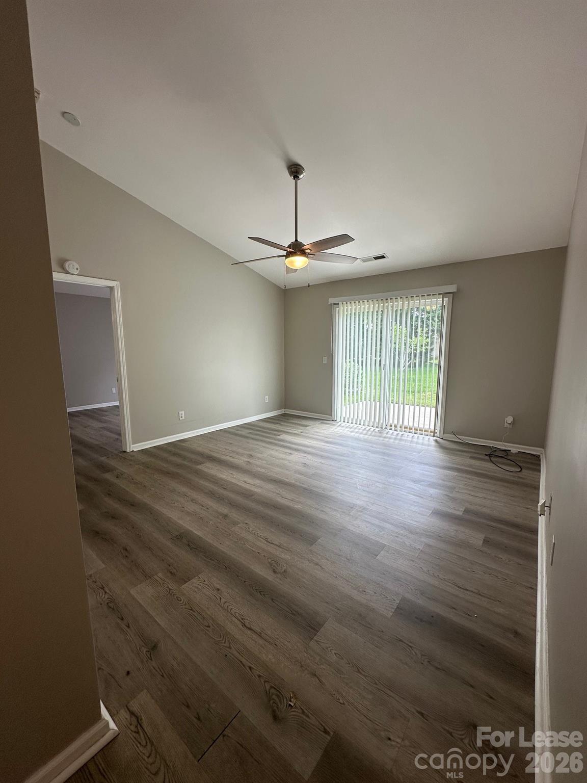 14108 Riding Hill Avenue Property Photo 3