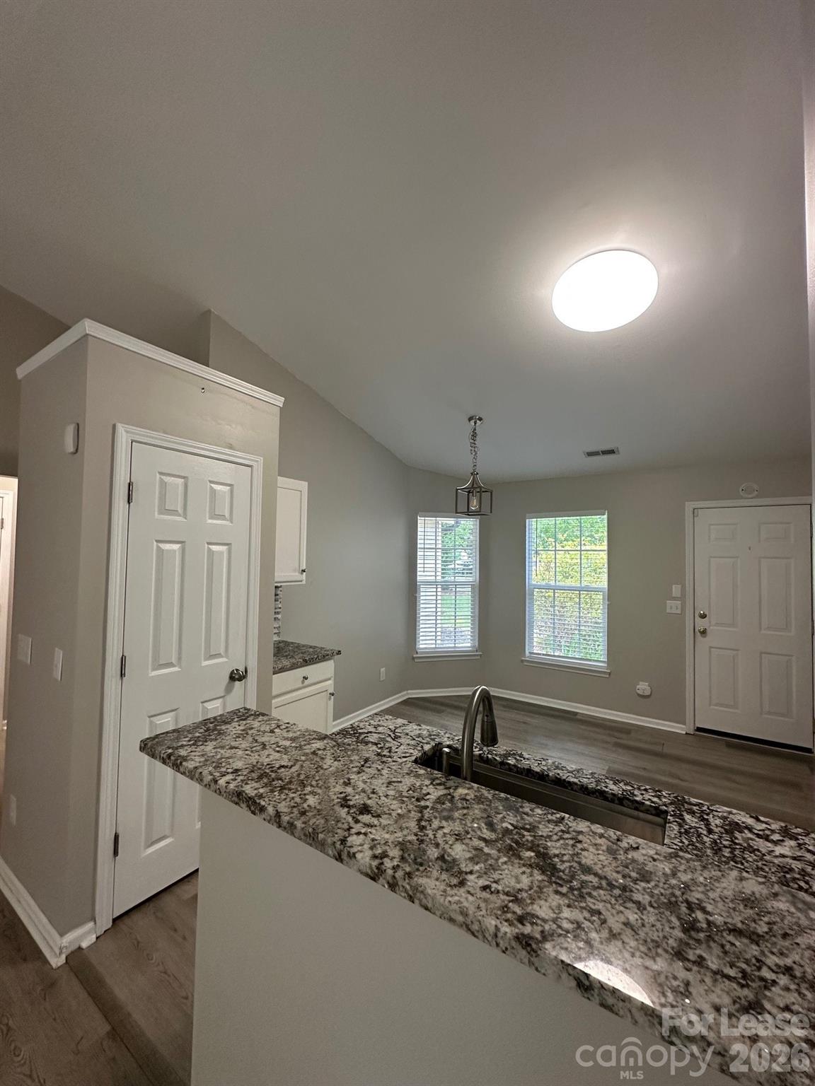 14108 Riding Hill Avenue Property Photo 5