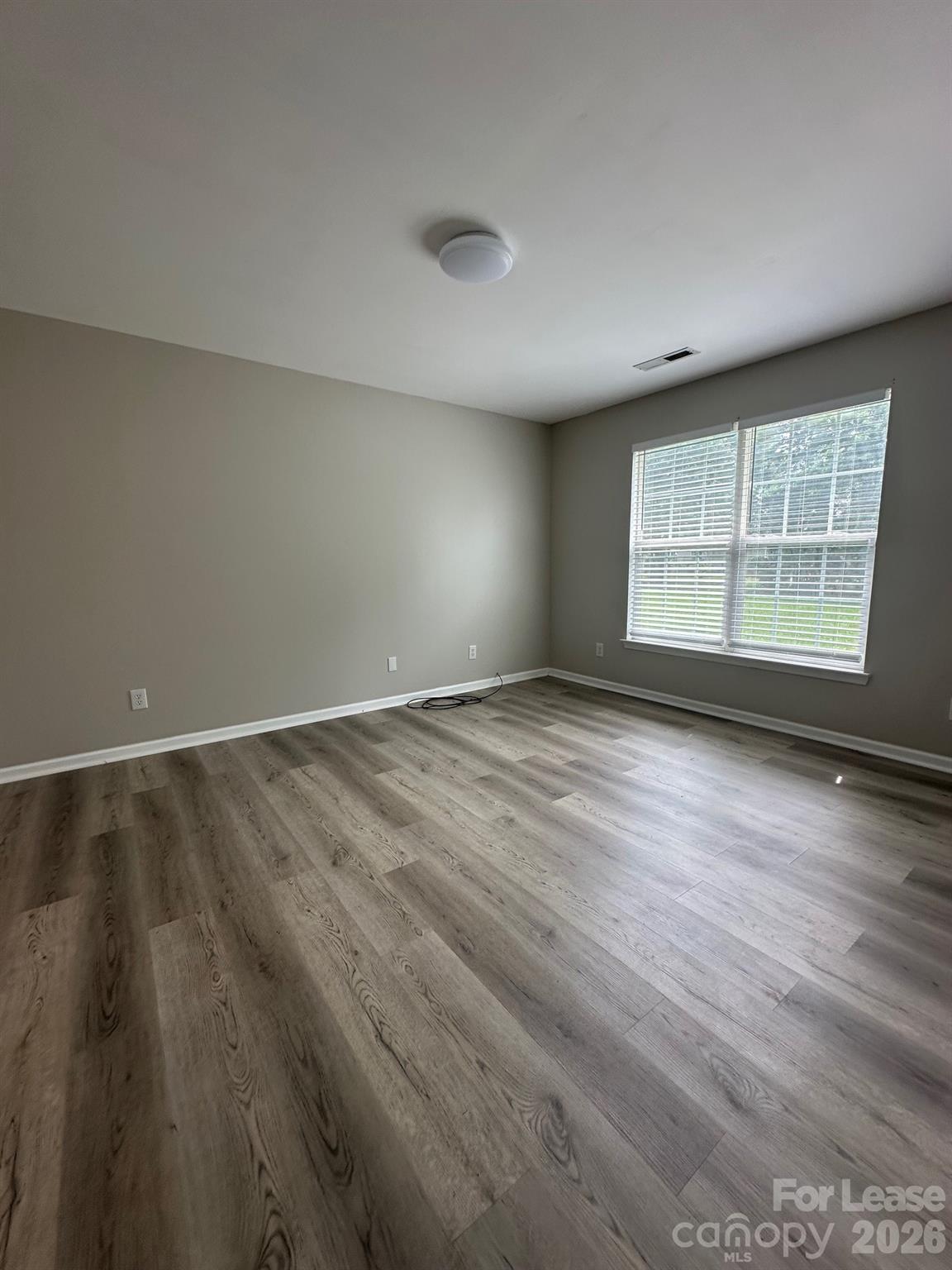 14108 Riding Hill Avenue Property Photo 6