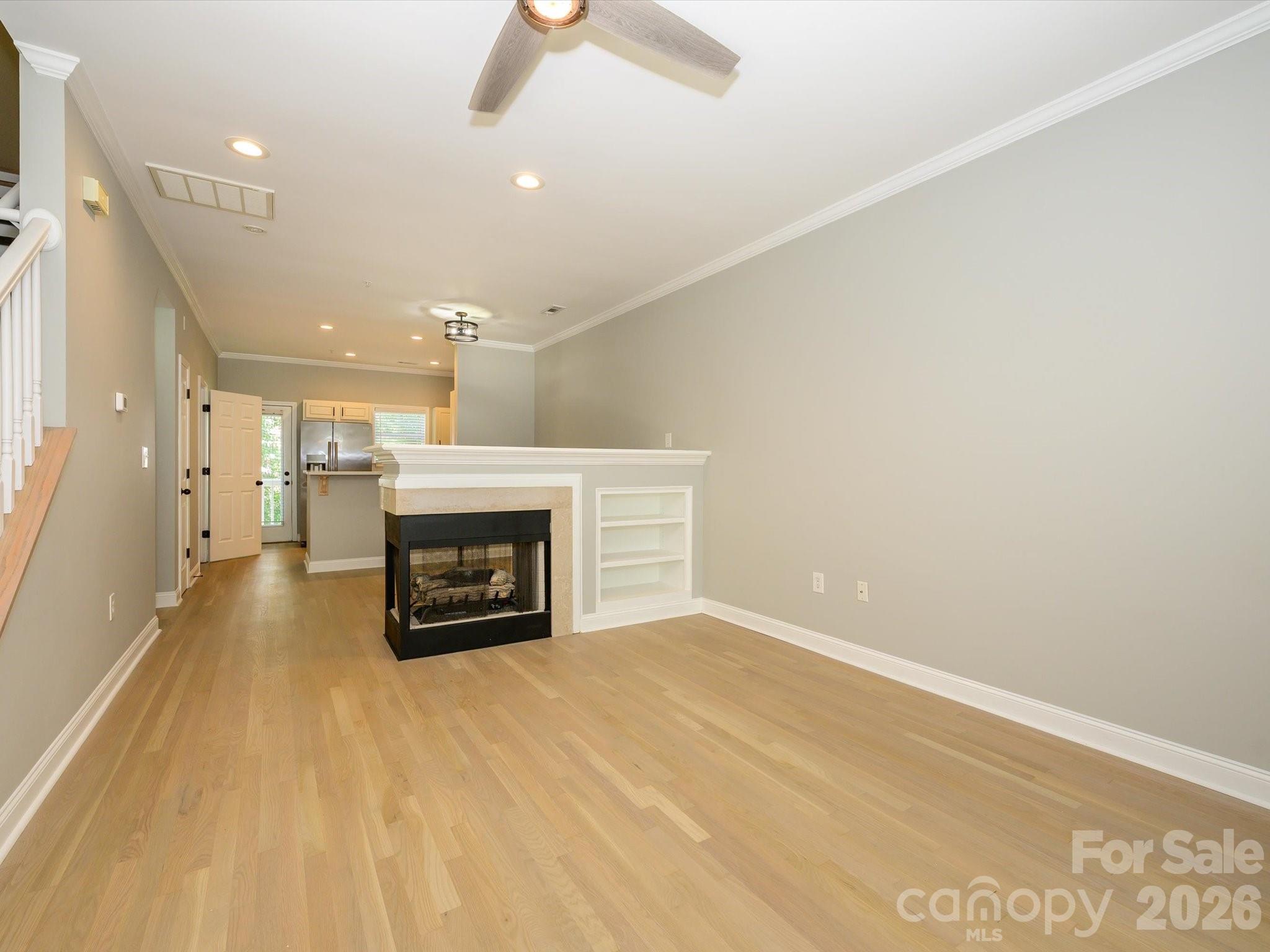 222 S Torrence Street 50 Property Photo 6